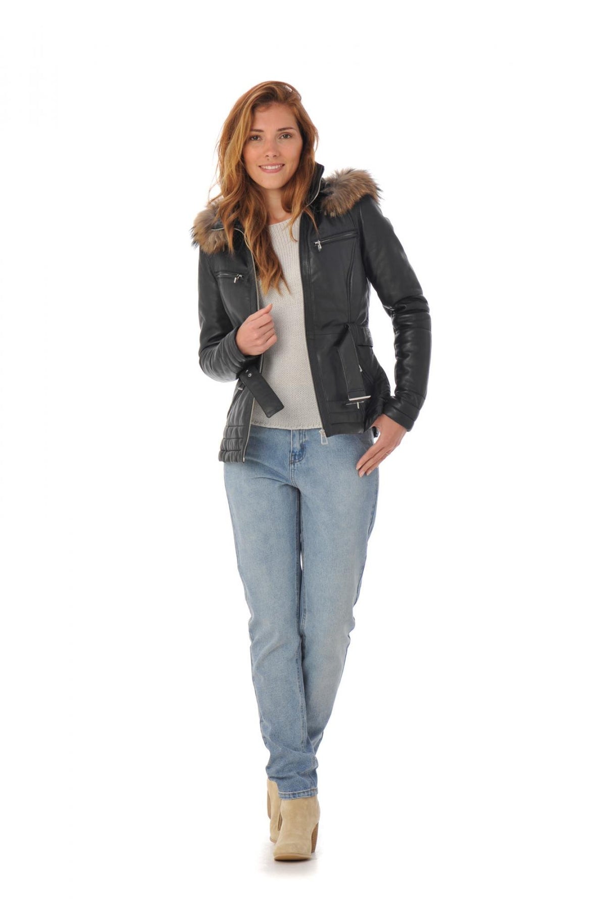 Women's hooded lambskin jacket - Image n°2