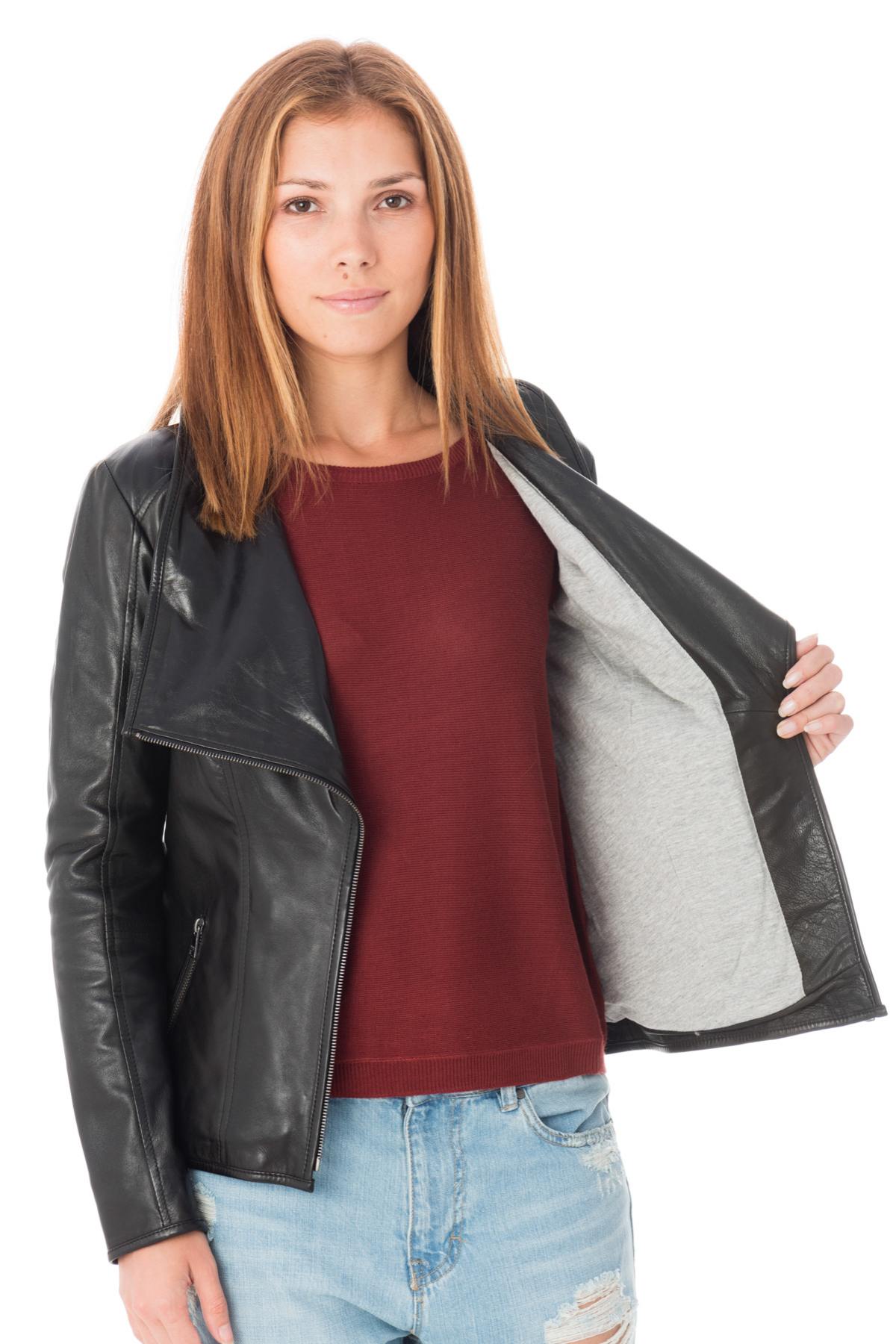  Women's leather jacket with large collar - Image n°5