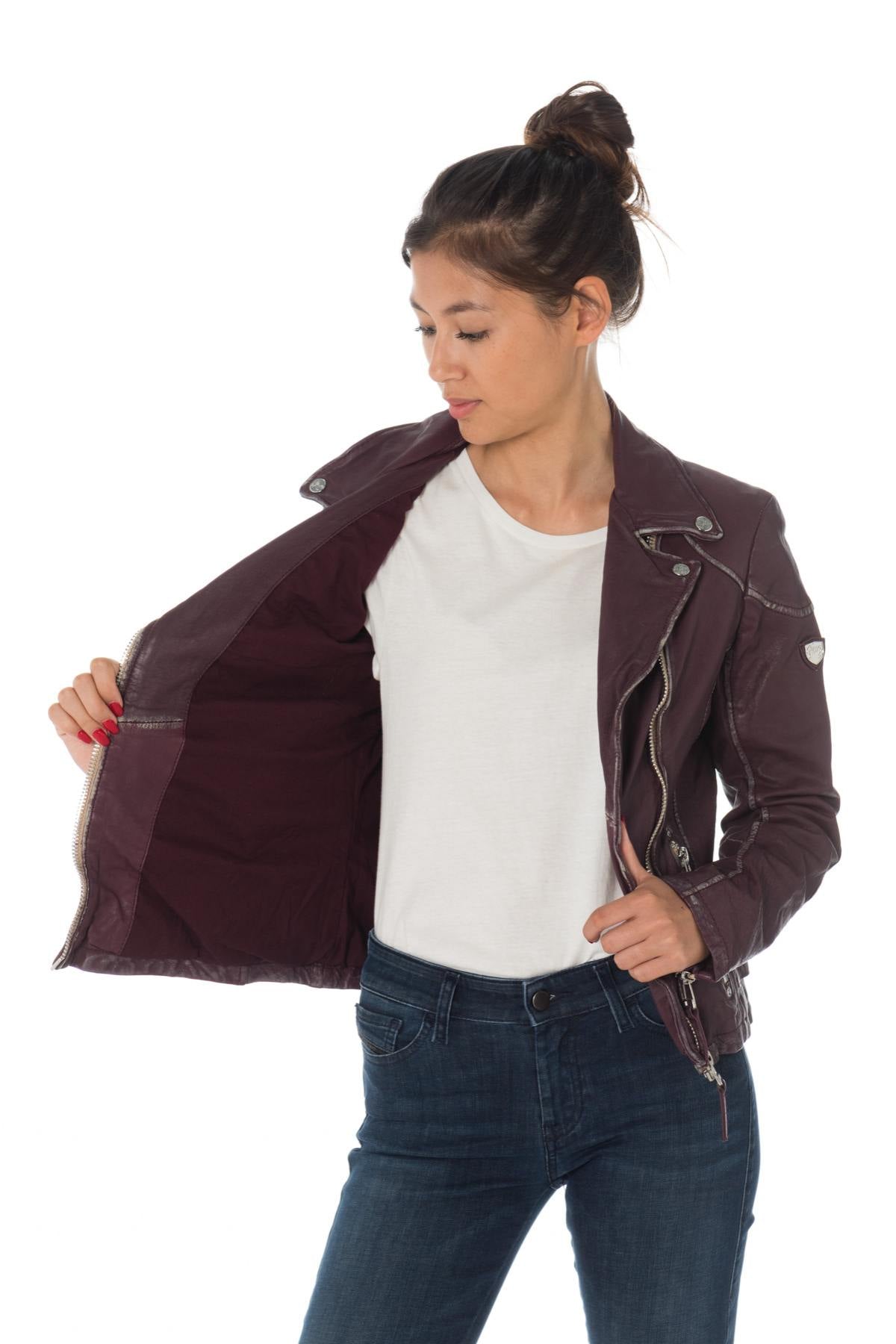 Women's perfecto jacket in aged-effect purple lambskin - Image n°7