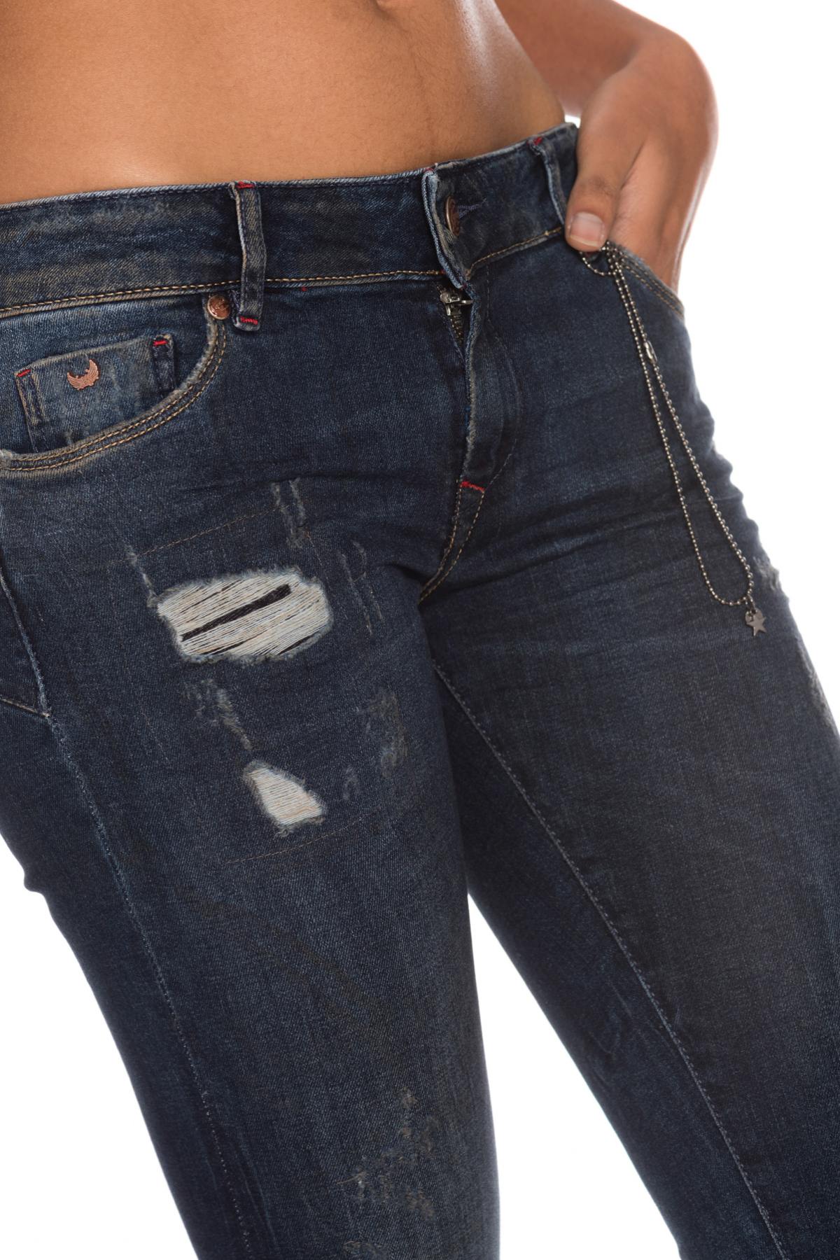 Kaporal women's jeans with worn and torn effect - Image n°3