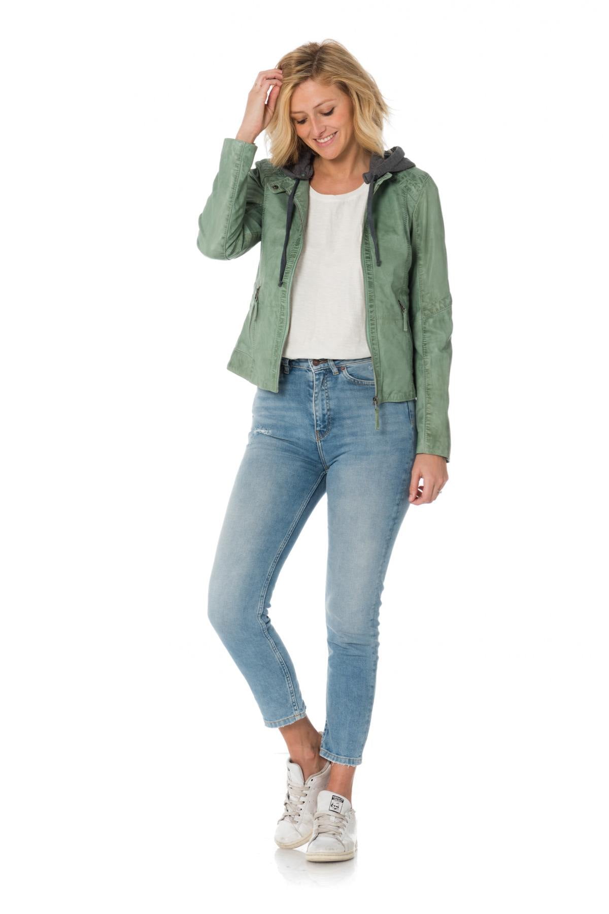 Women's hooded jacket in green sheepskin leather - Image n°2