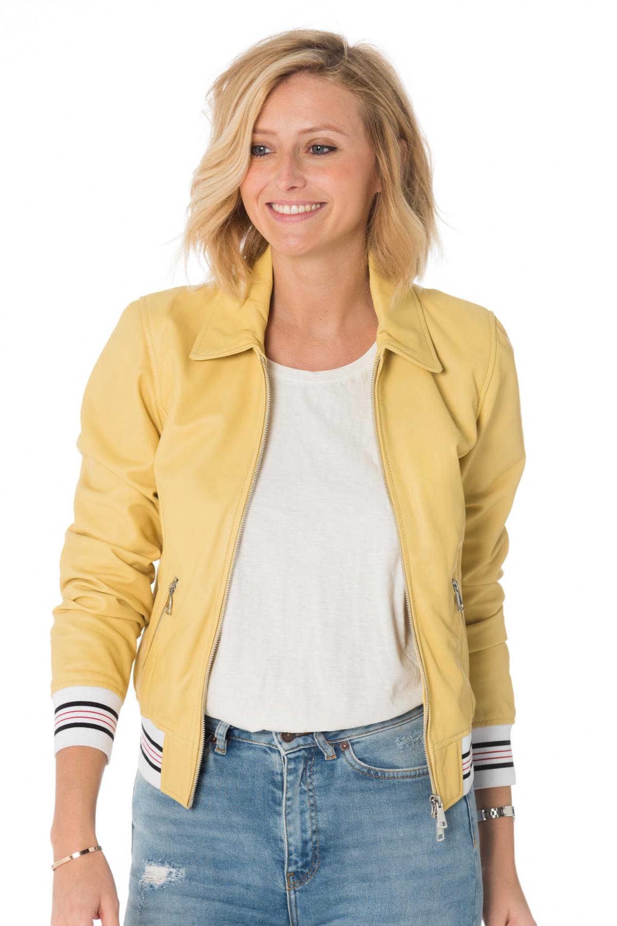 Women's sports jacket in yellow sheepskin leather - Image n°3