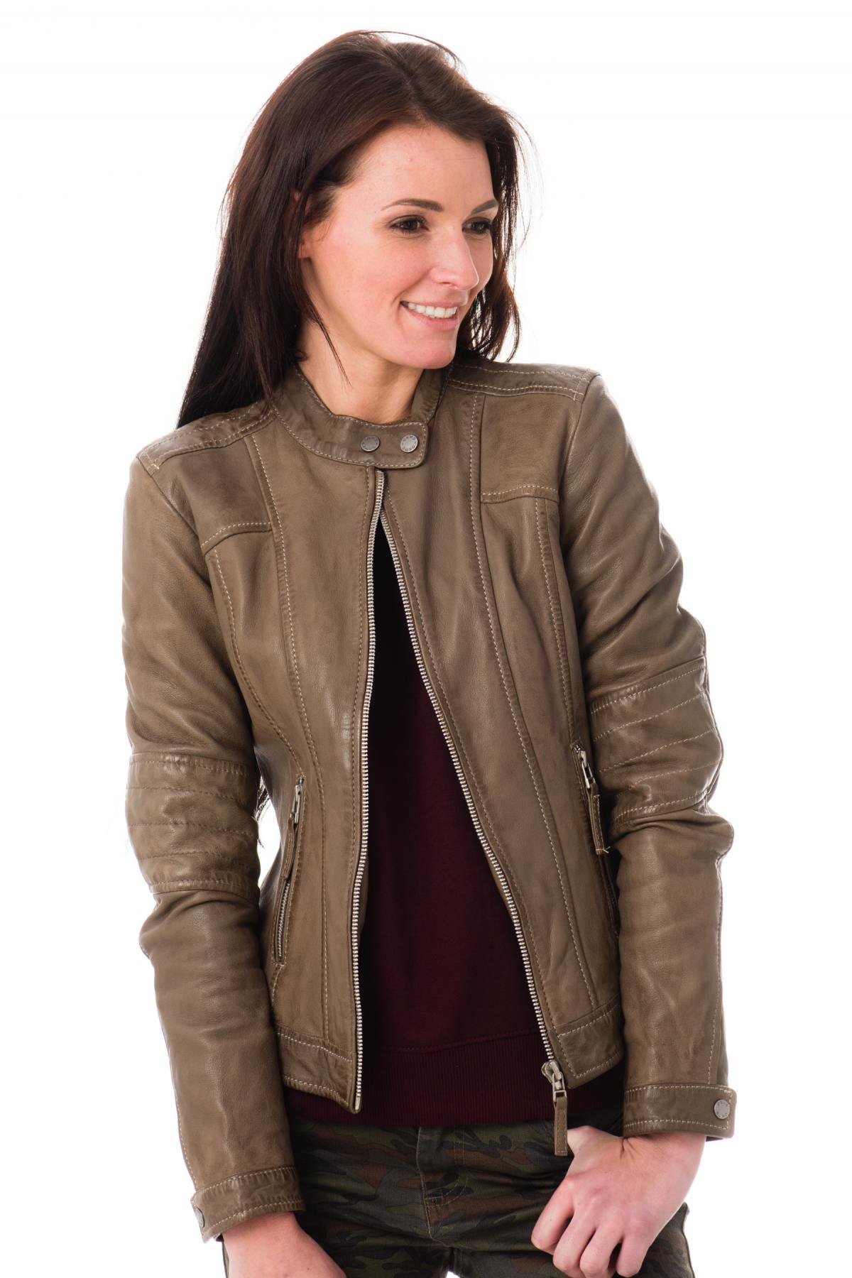 Trendy light brown leather jacket - Image n°1