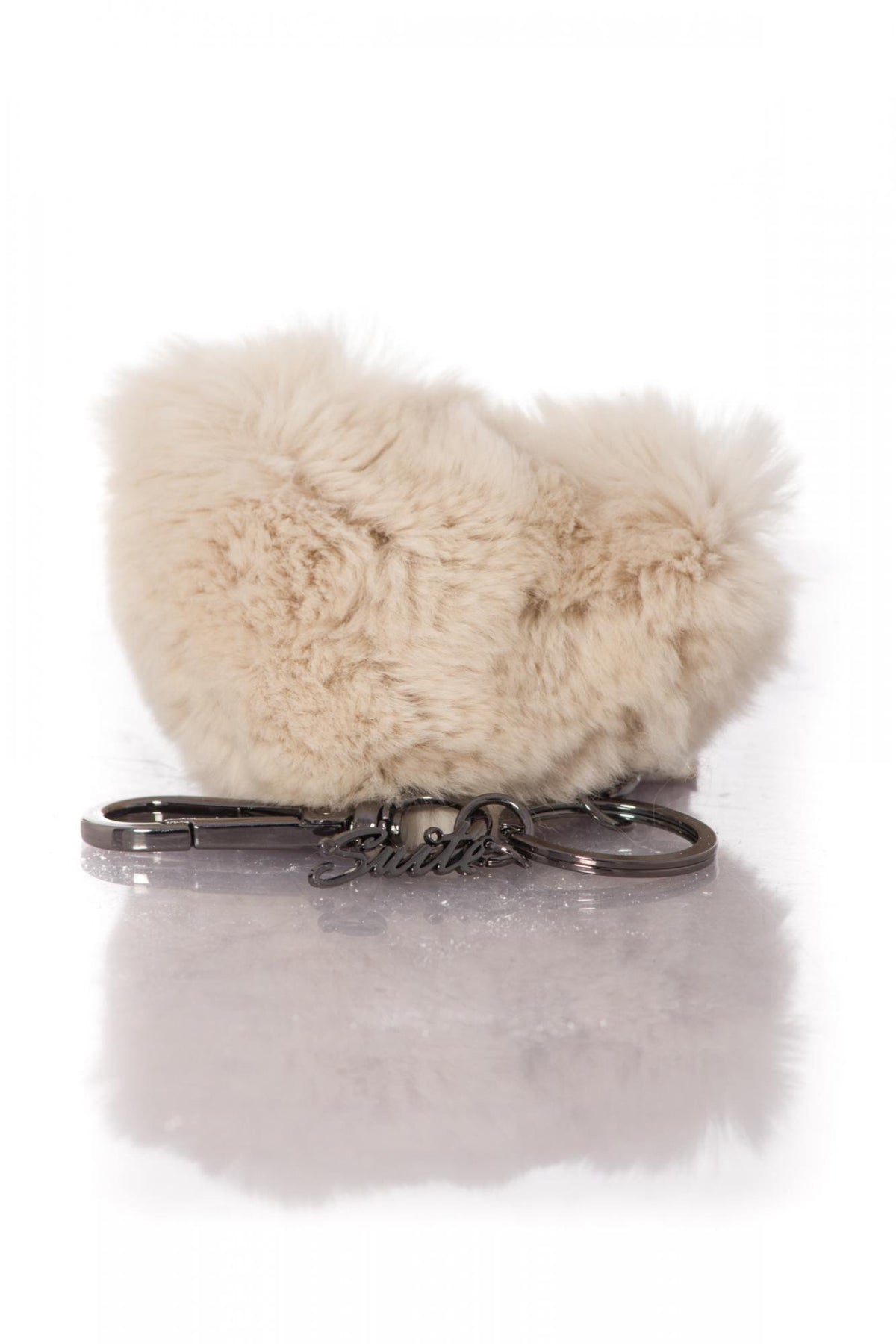 Furry heart-shaped key ring - Image n°2