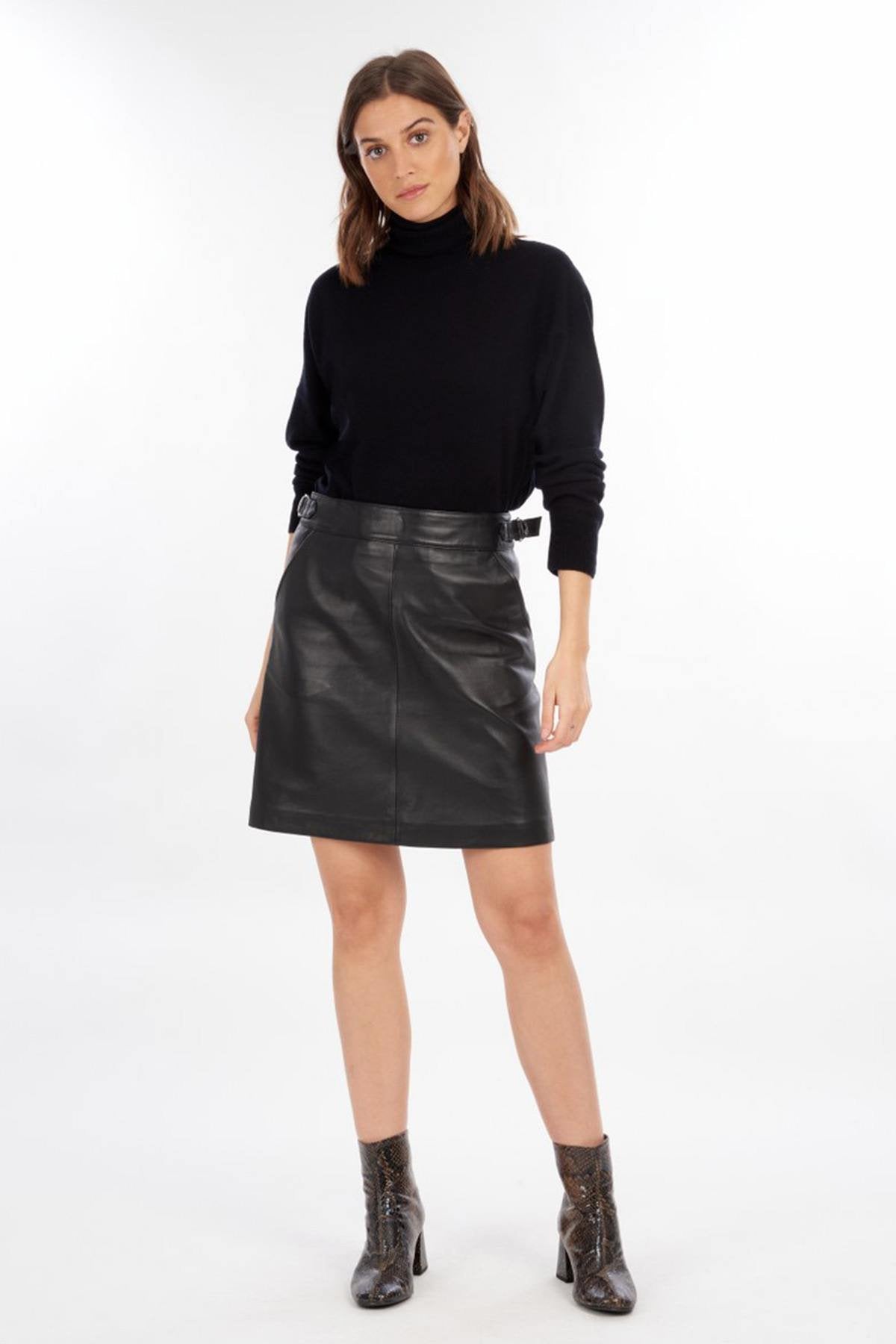 Black leather skirt - Image n°9