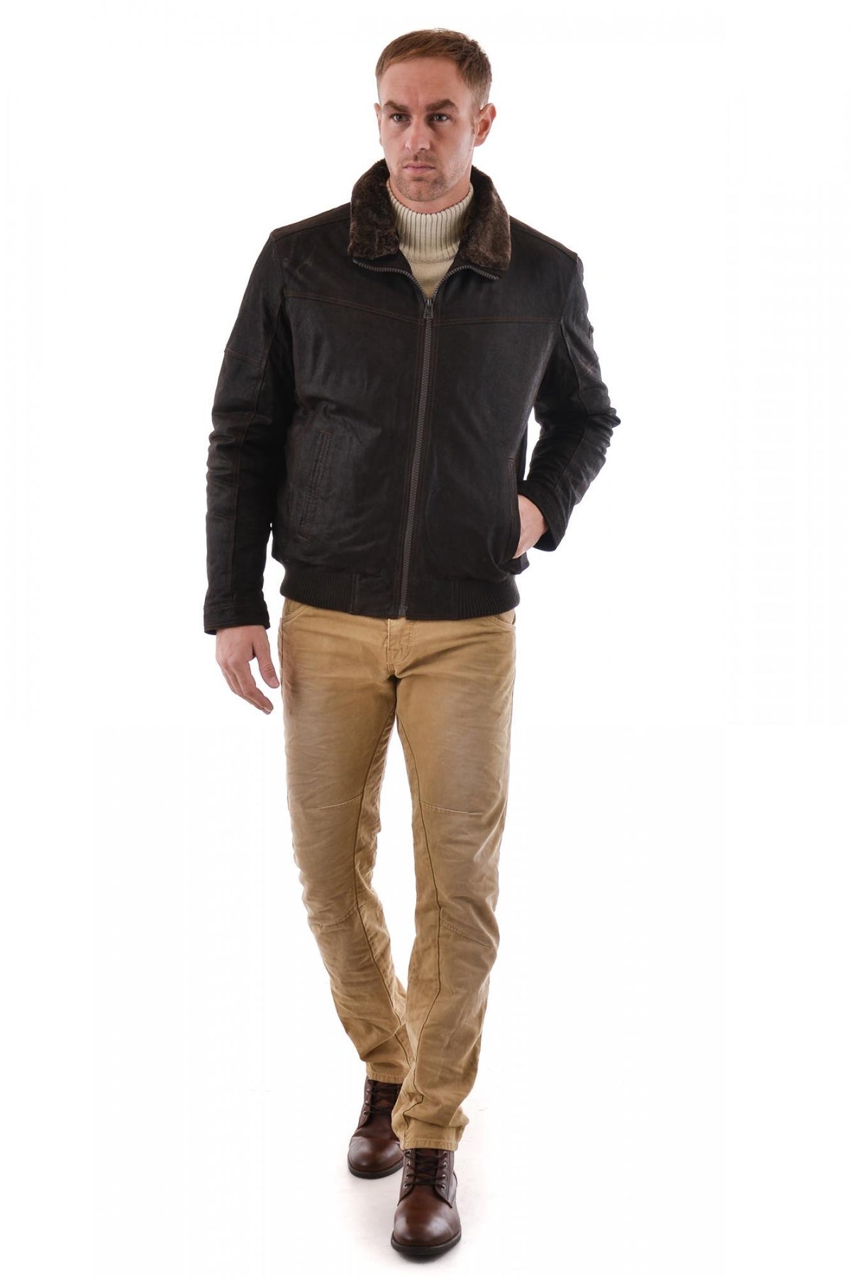 Trapper jacket in brown split leather - Image n°2