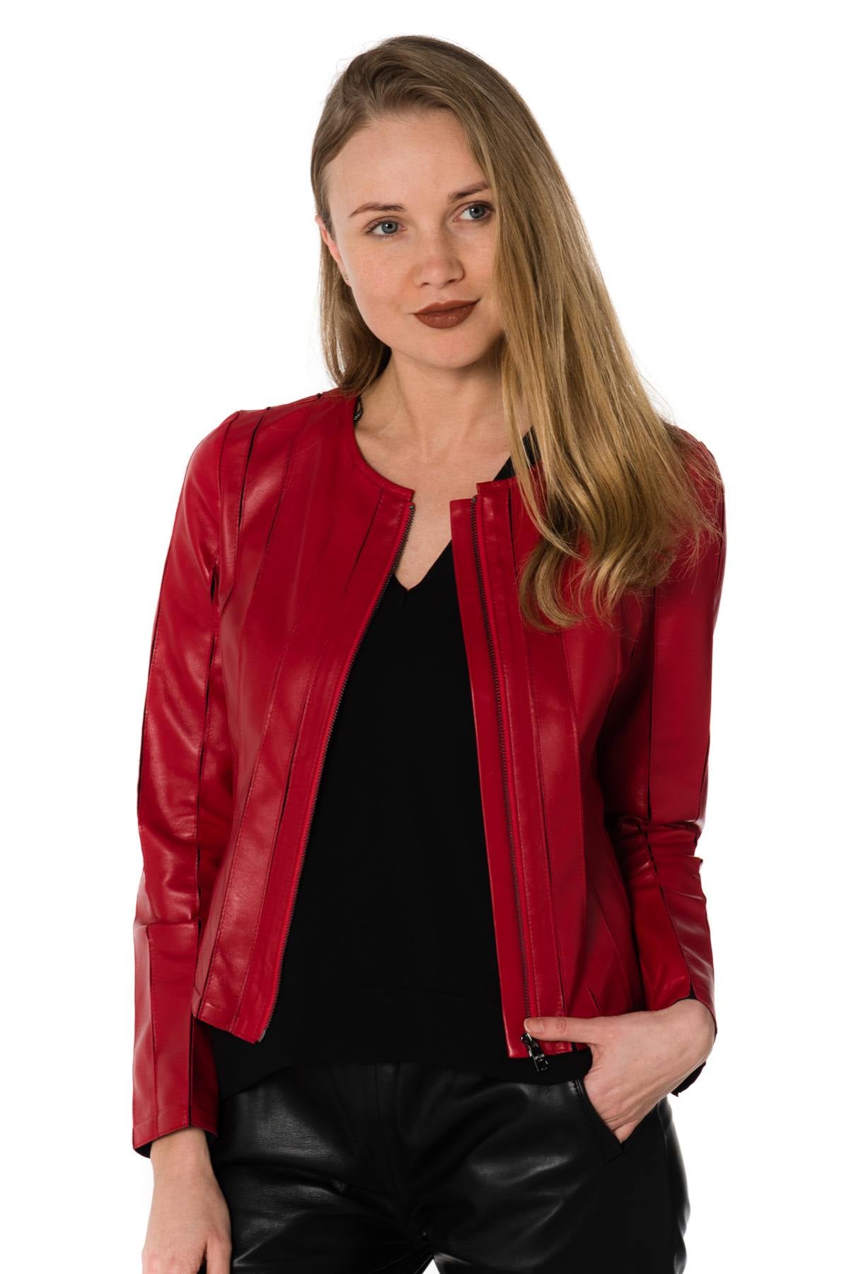 Chic red leather jacket - Image n°7