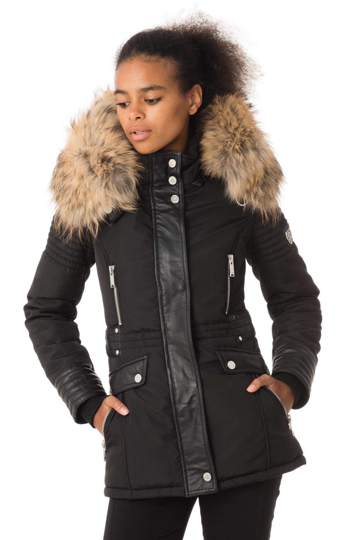 Black down jacket with natural collar - Image n°1