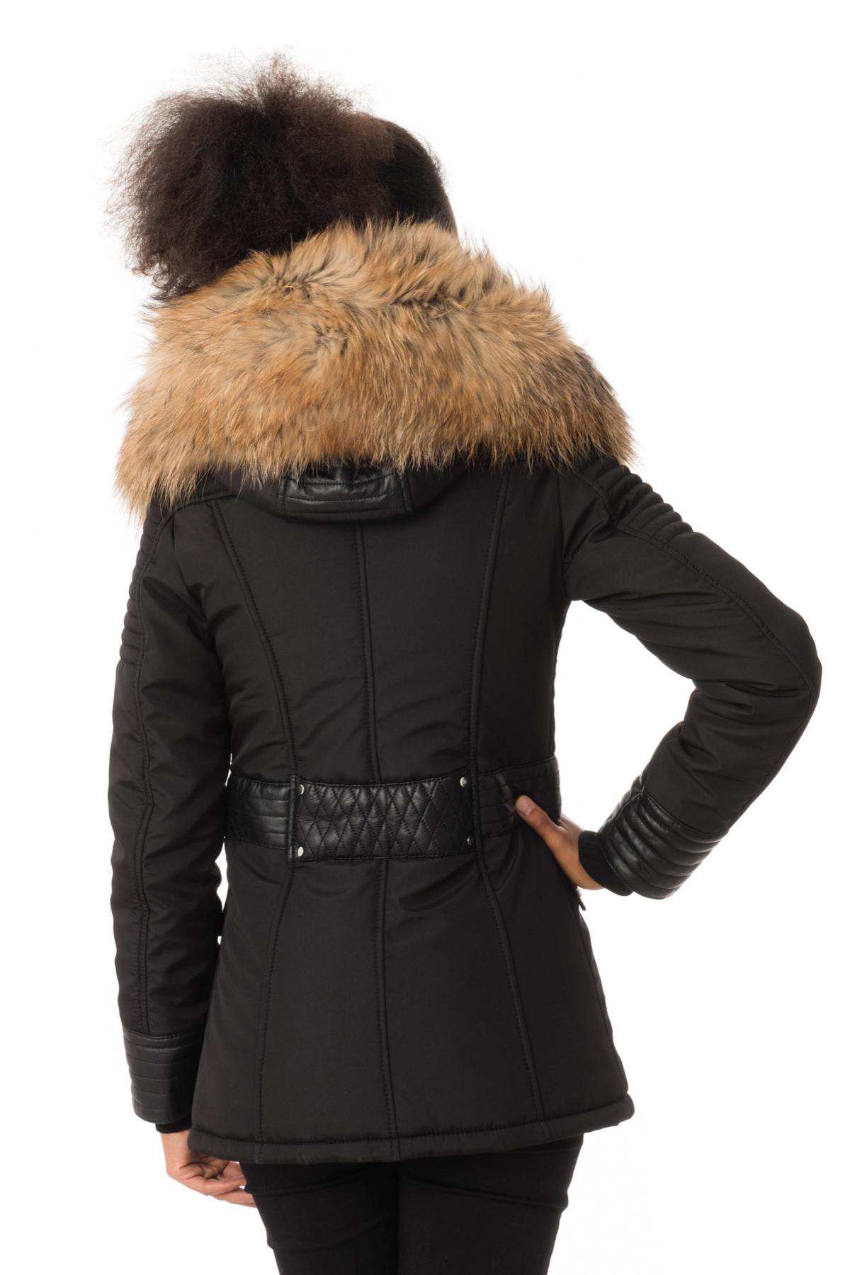 Black down jacket with natural collar - Image n°5