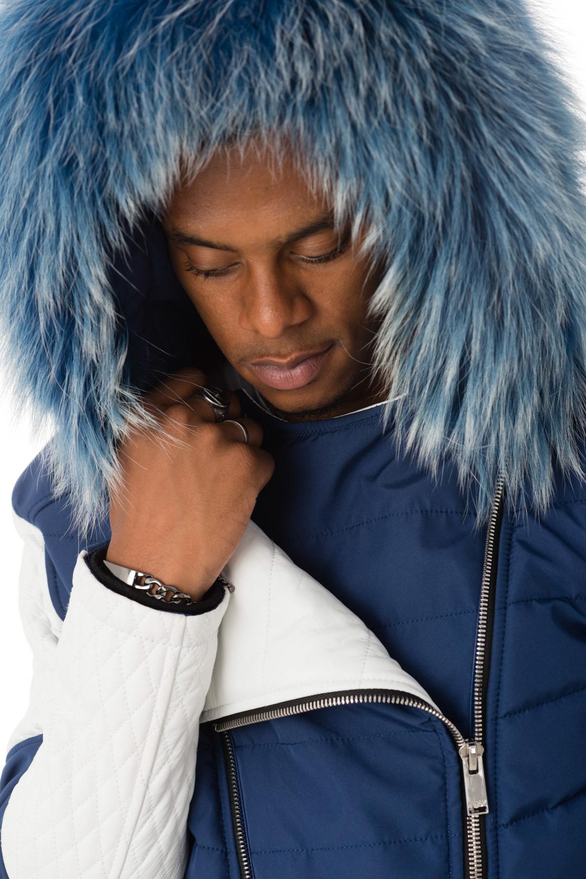 Blue and white bi-material down jacket with blue fur - Image n°5