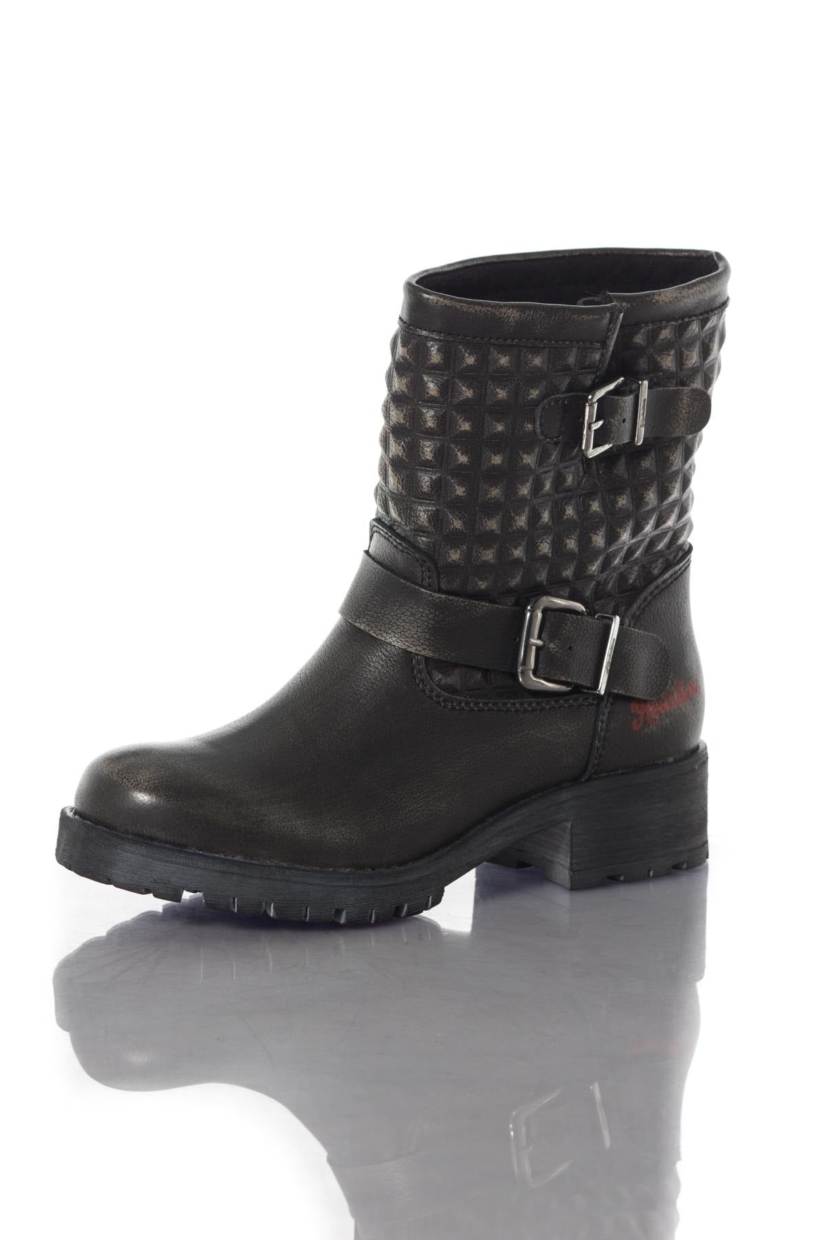  Leather boots with embossed studs - Image n°7