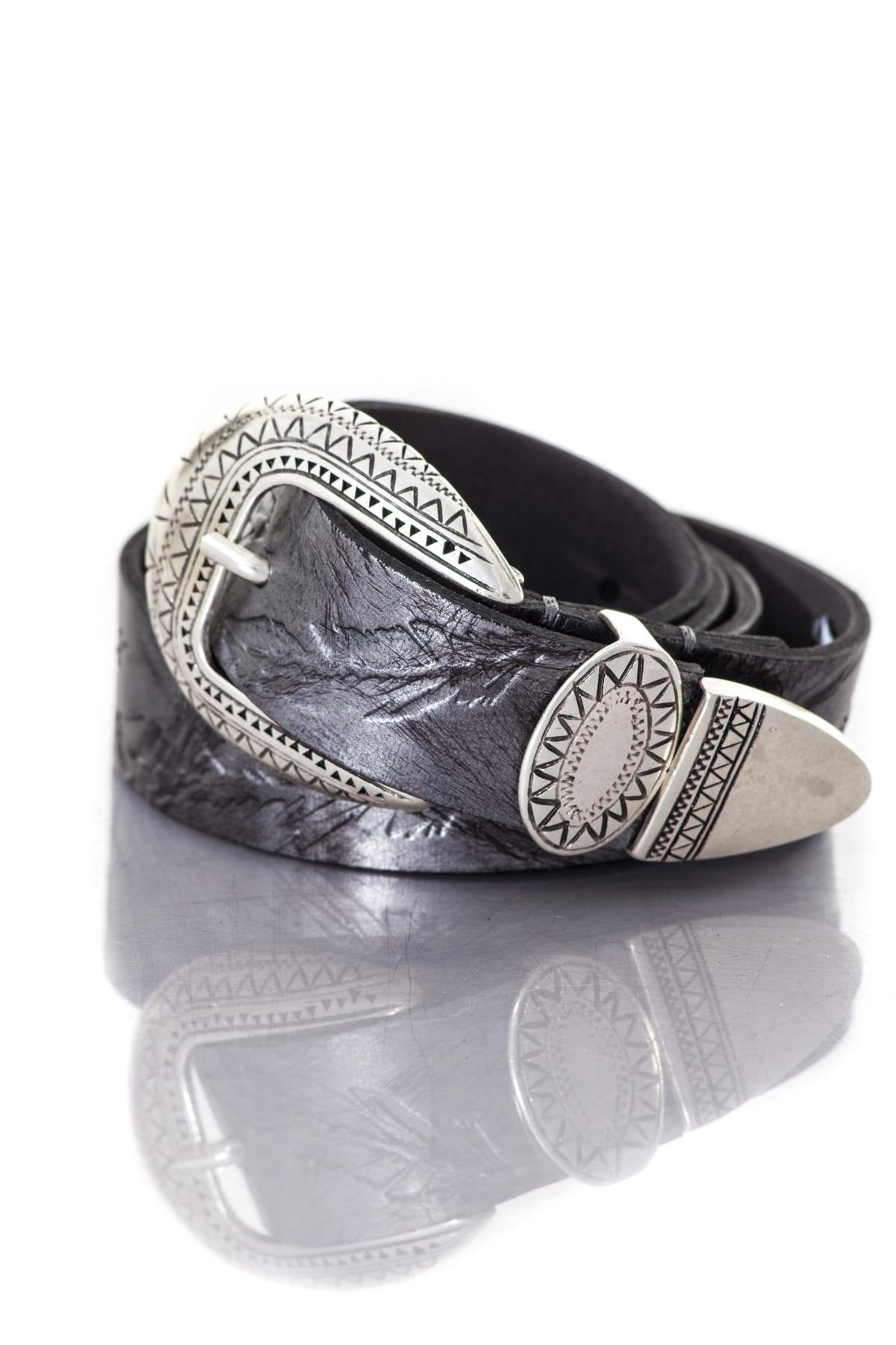 Feather embossed belt - Image n°1