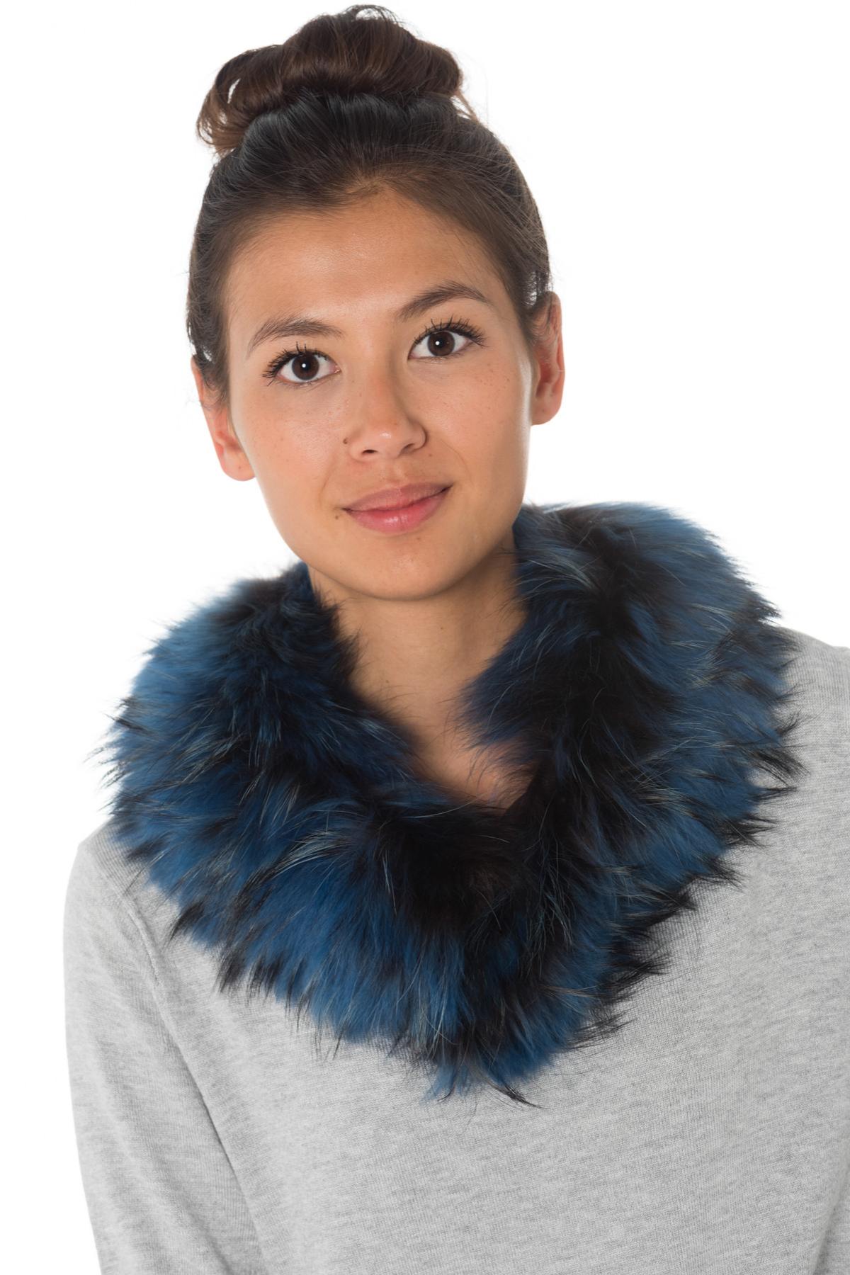 Blue fur collar with snap - Image n°2