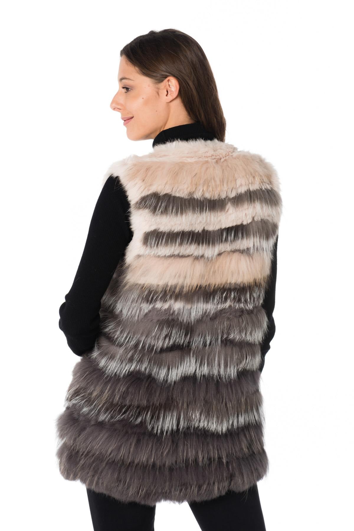 Oakwood Fur Sleeveless Vest - Image n°5