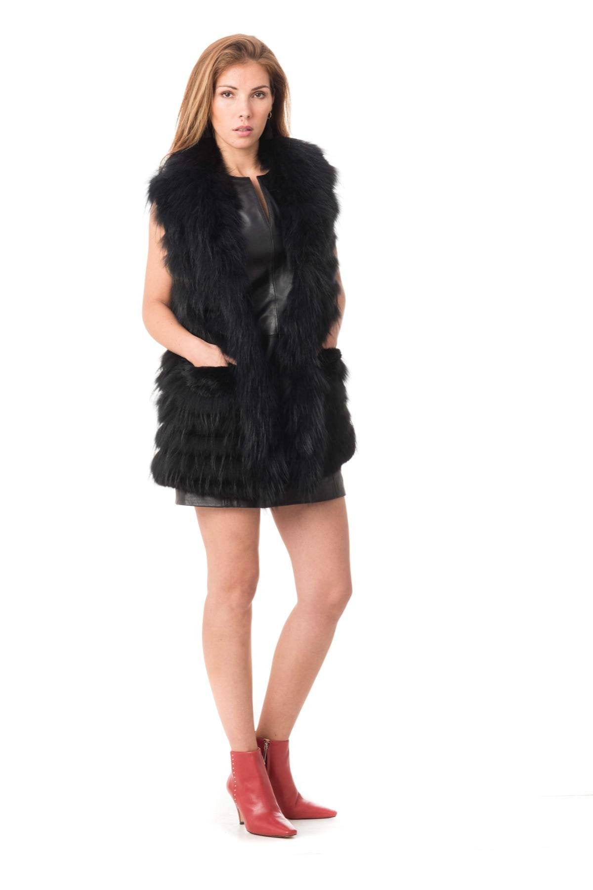 Black rabbit and raccoon fur vest - Image n°2