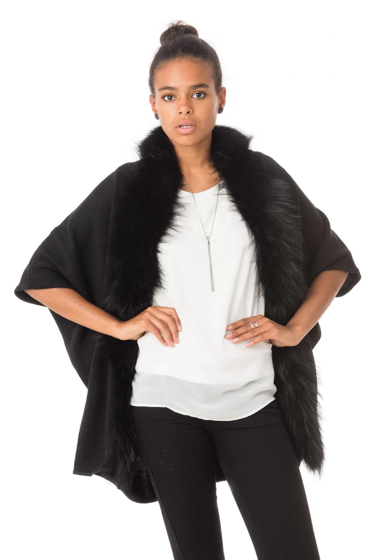 Acrylic shawl with black raccoon fur - Image n°3