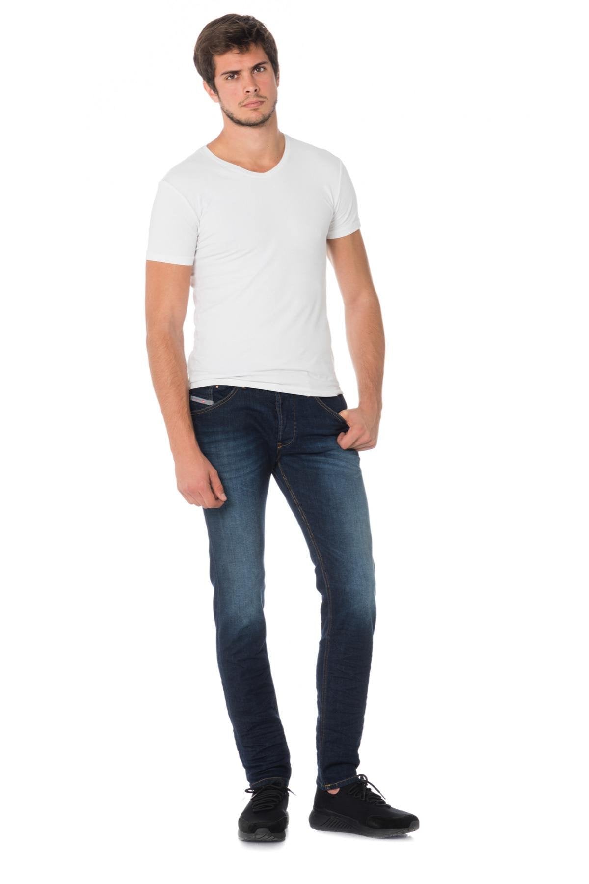 Diesel men's jeans in faded blue and aged effect - Image n°4