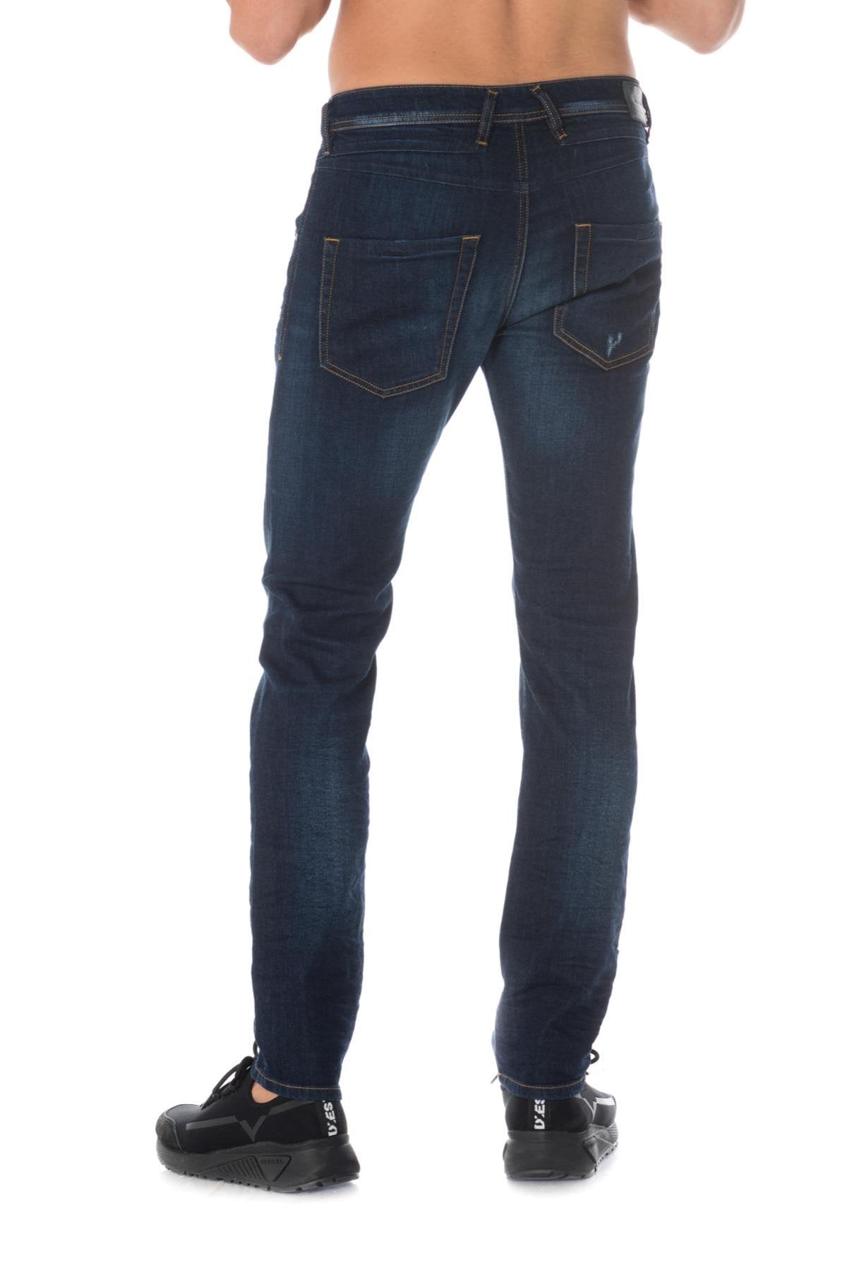 Diesel men's jeans in faded blue and aged effect - Image n°2