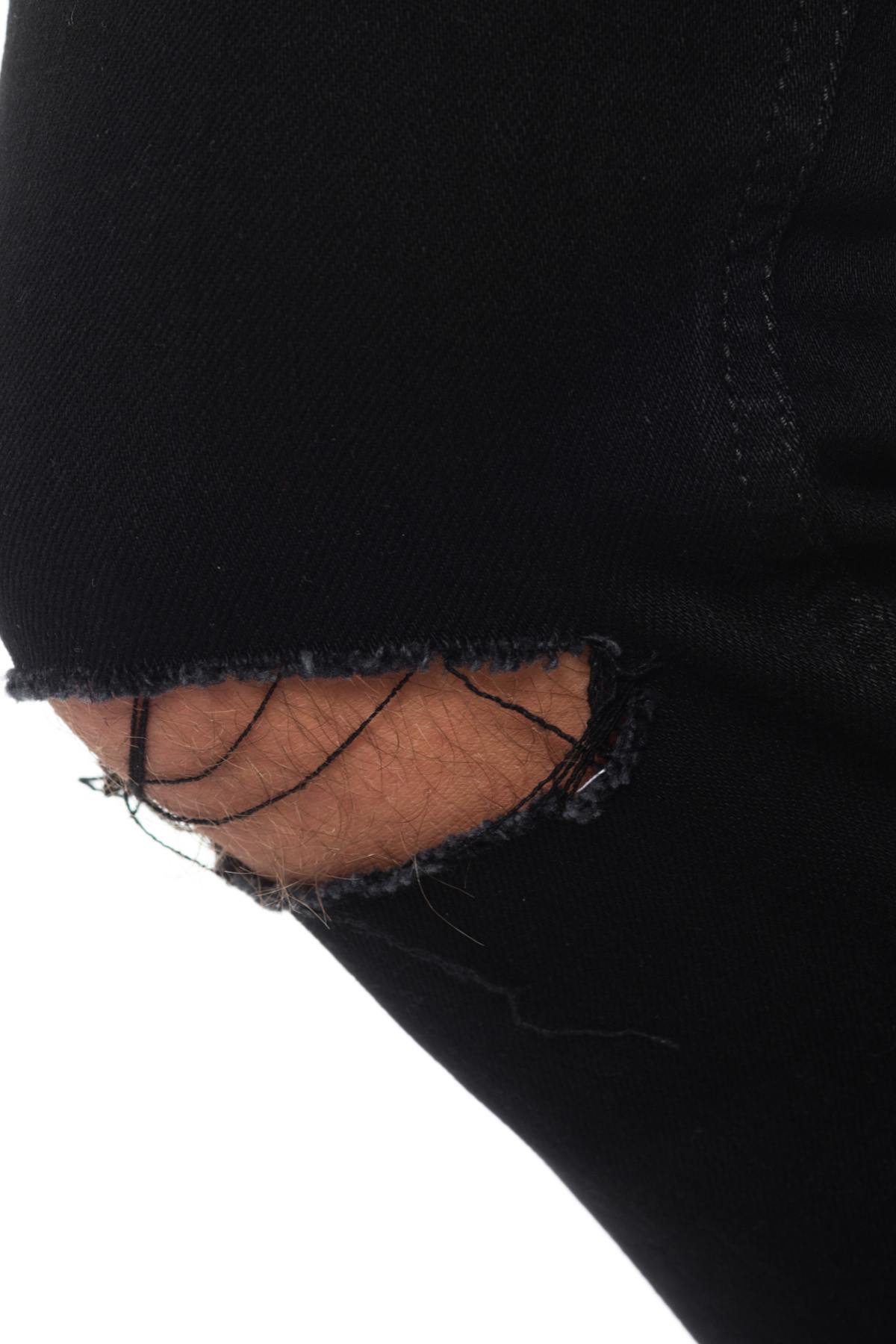 Diesel men's black jeans ripped at the knee - Image n°4