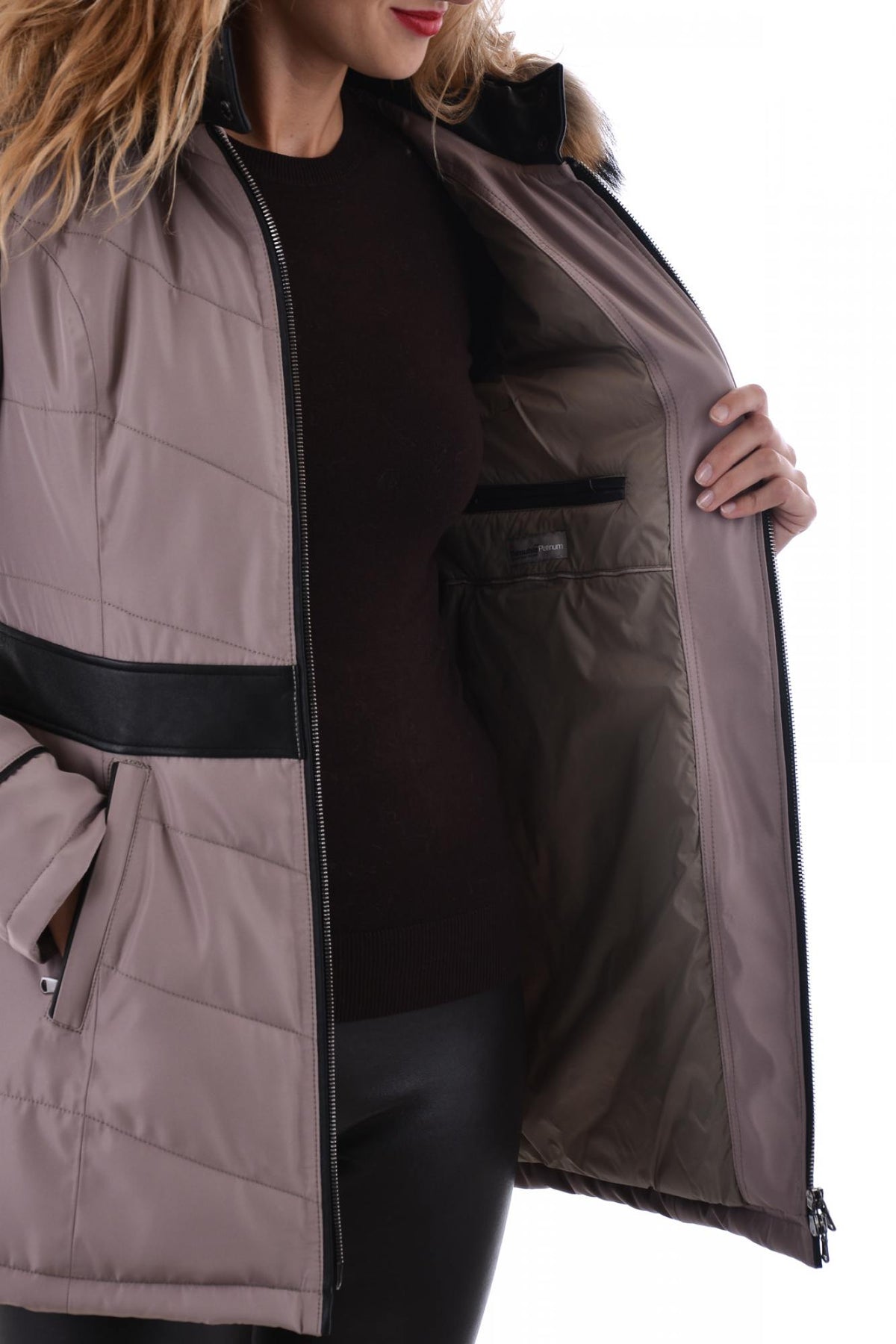 Oakwood down jacket in beige polyester - Image n°4