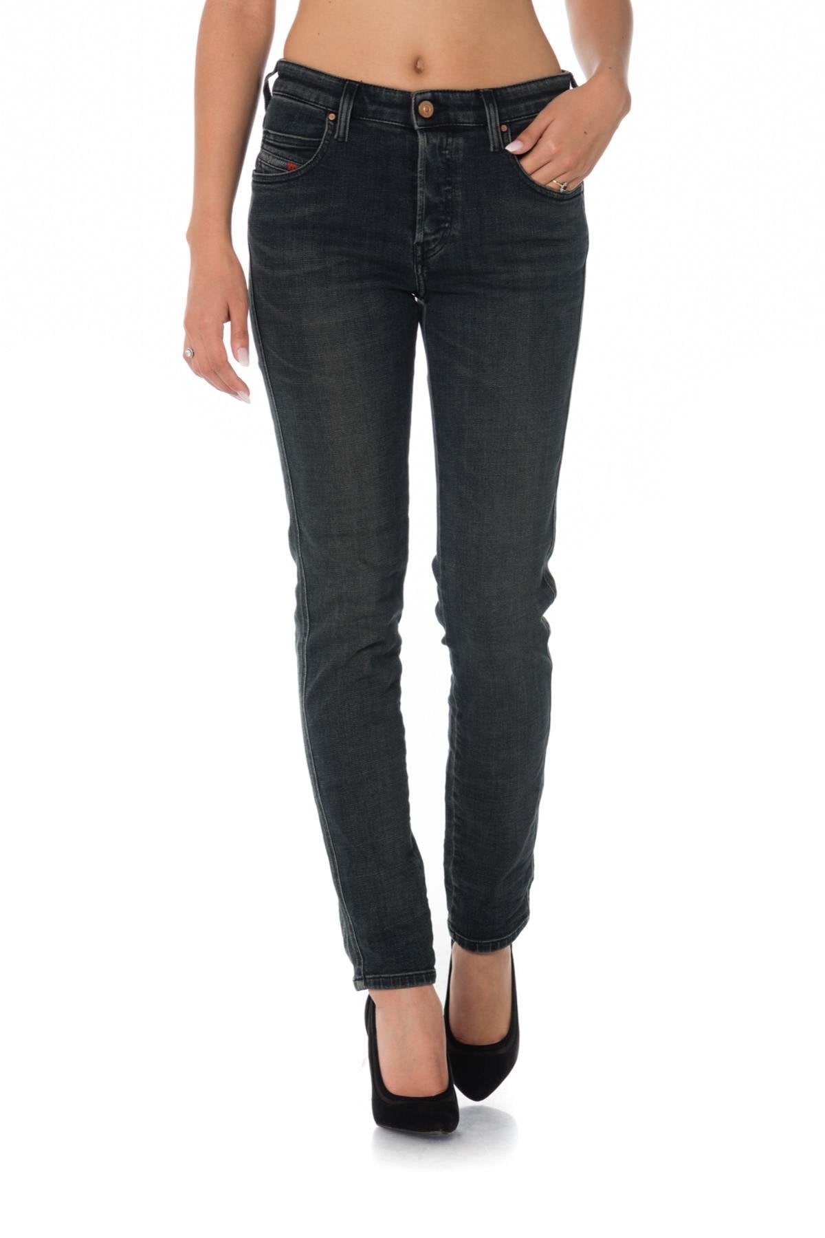 Diesel women's distressed blue jeans - Image n°6