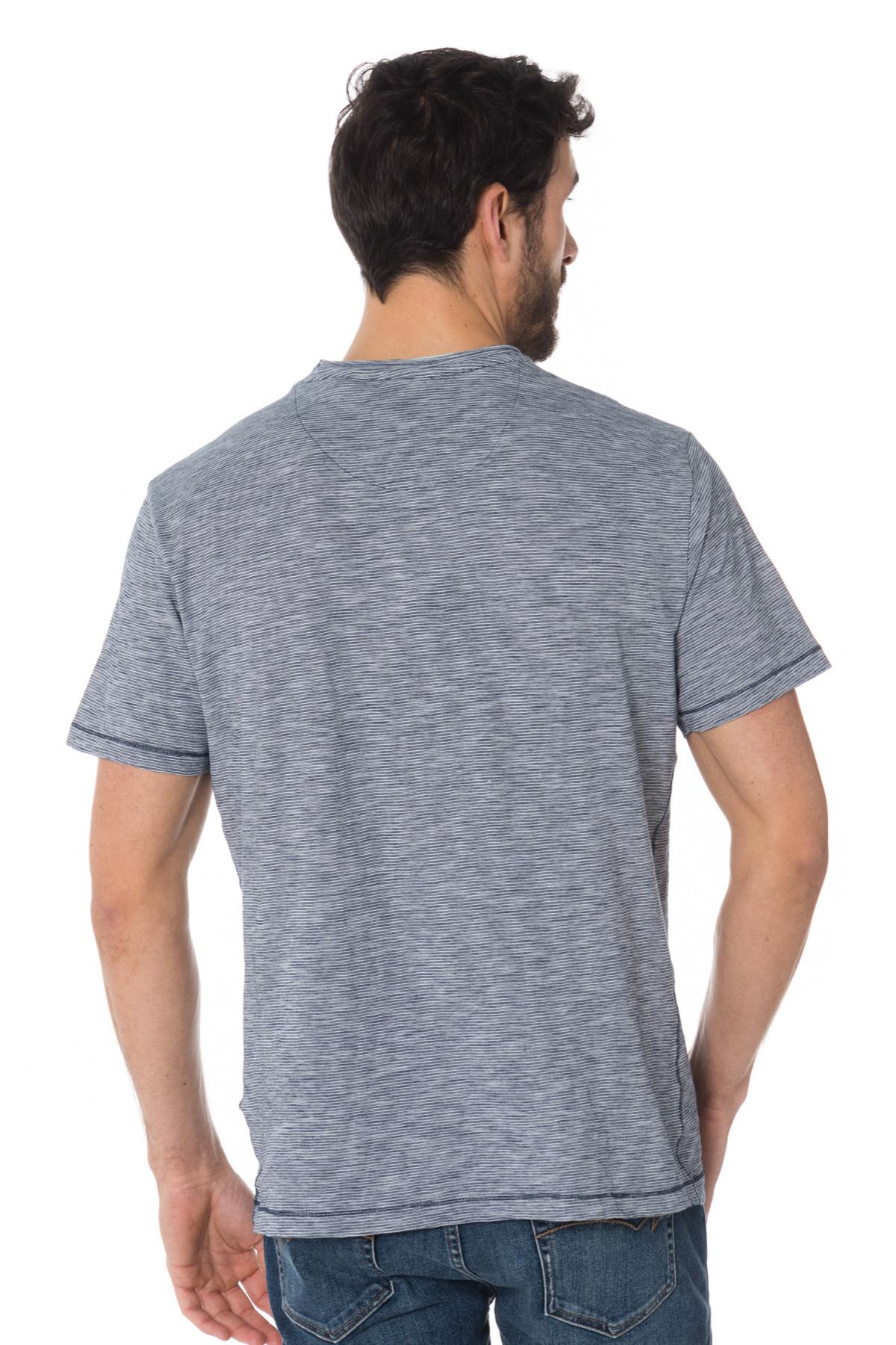 Heather blue t-shirt with chest pocket - Image n°3