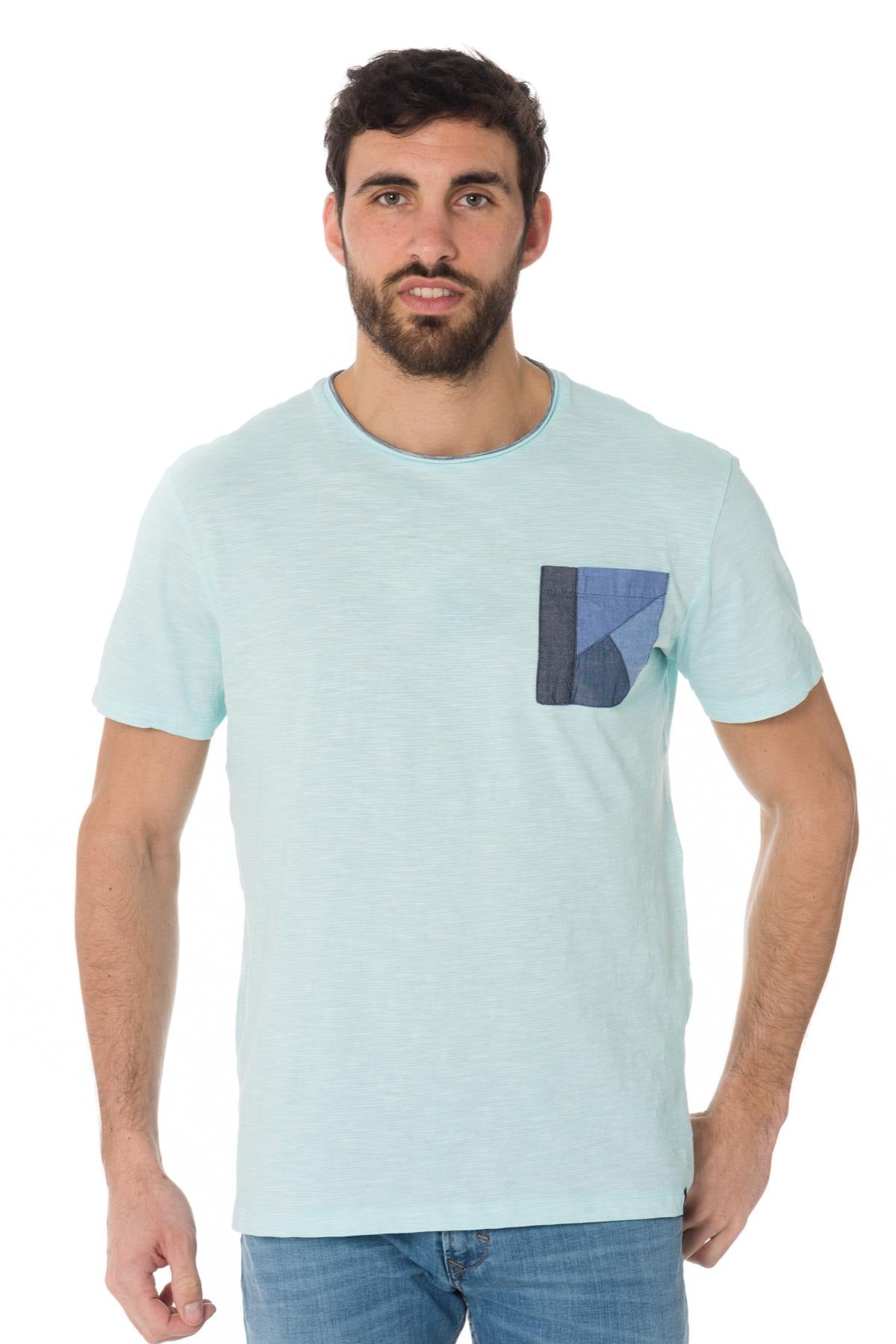 Sky blue t-shirt with sewn chest pocket - Image n°1