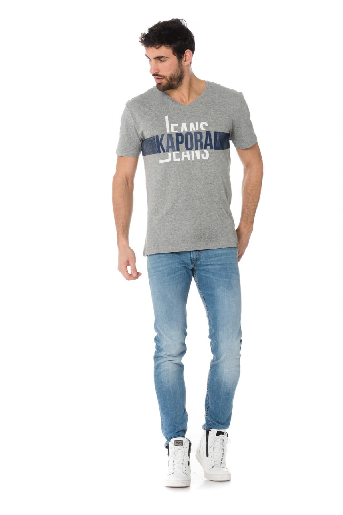 Gray V-neck t-shirt for men - Image n°2