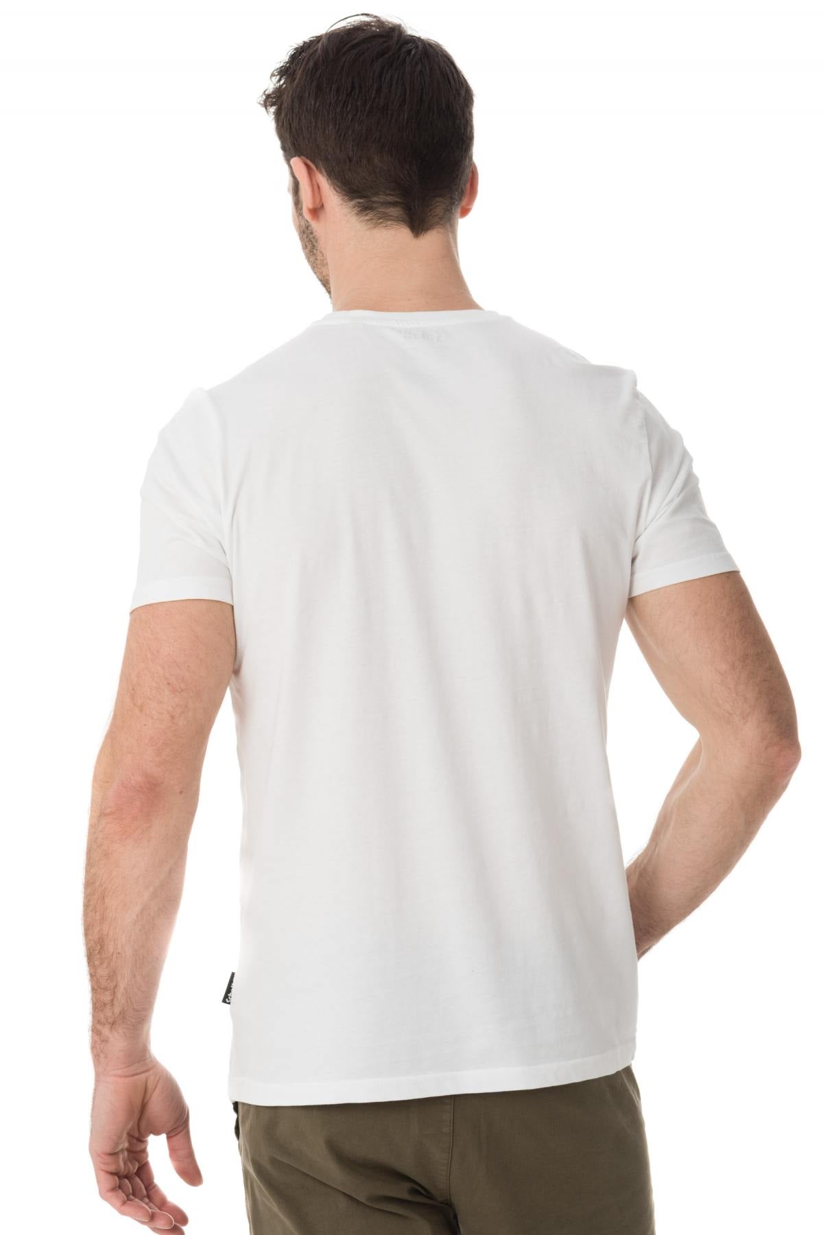 Plain white t-shirt with camouflage Schott logo - Image n°3