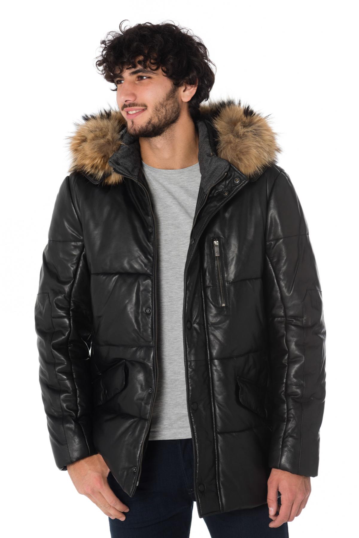 Men's down jacket in lambskin with raccoon fur - Image n°3