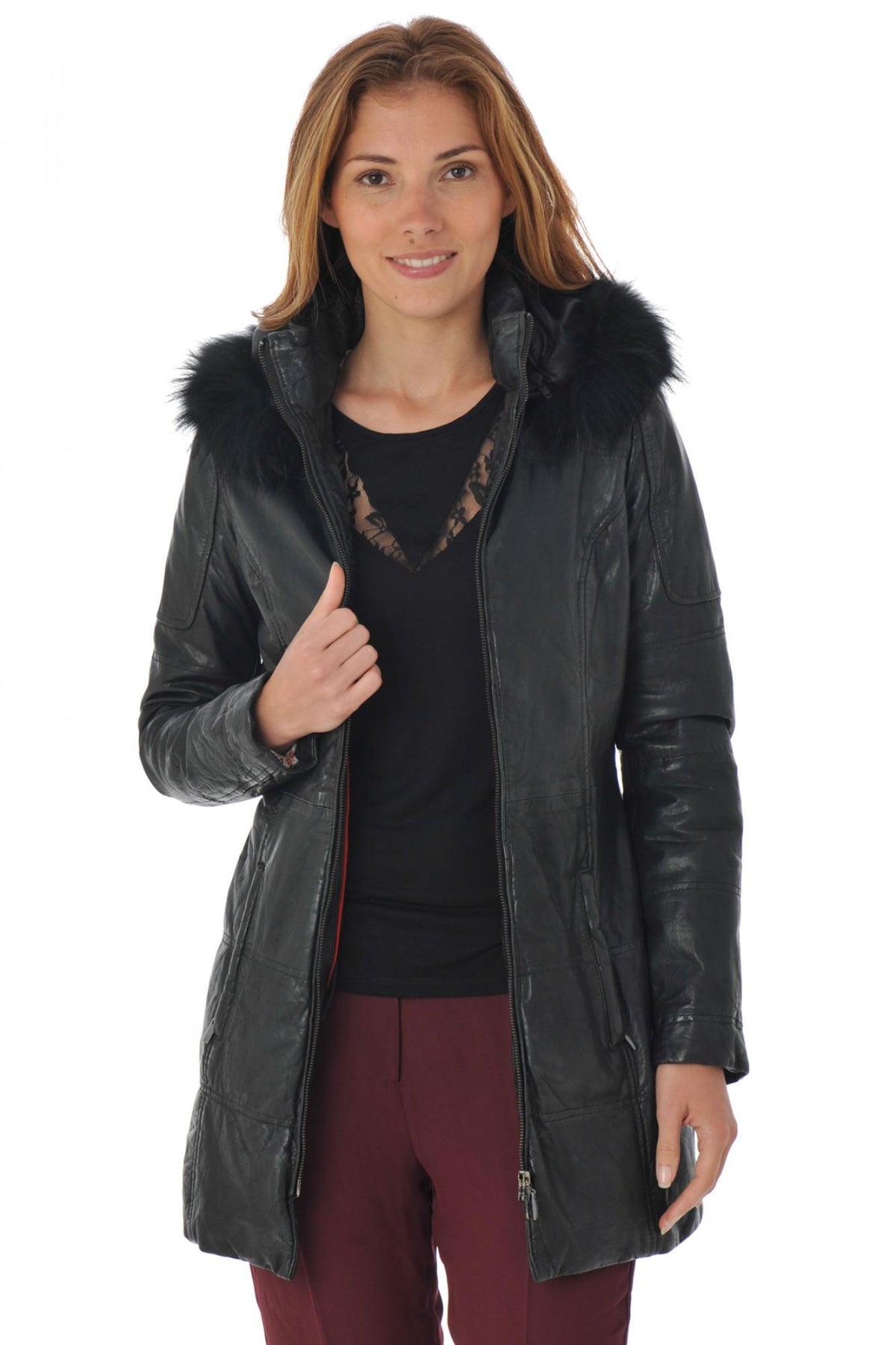 Women's black lambskin coat - Image n°1