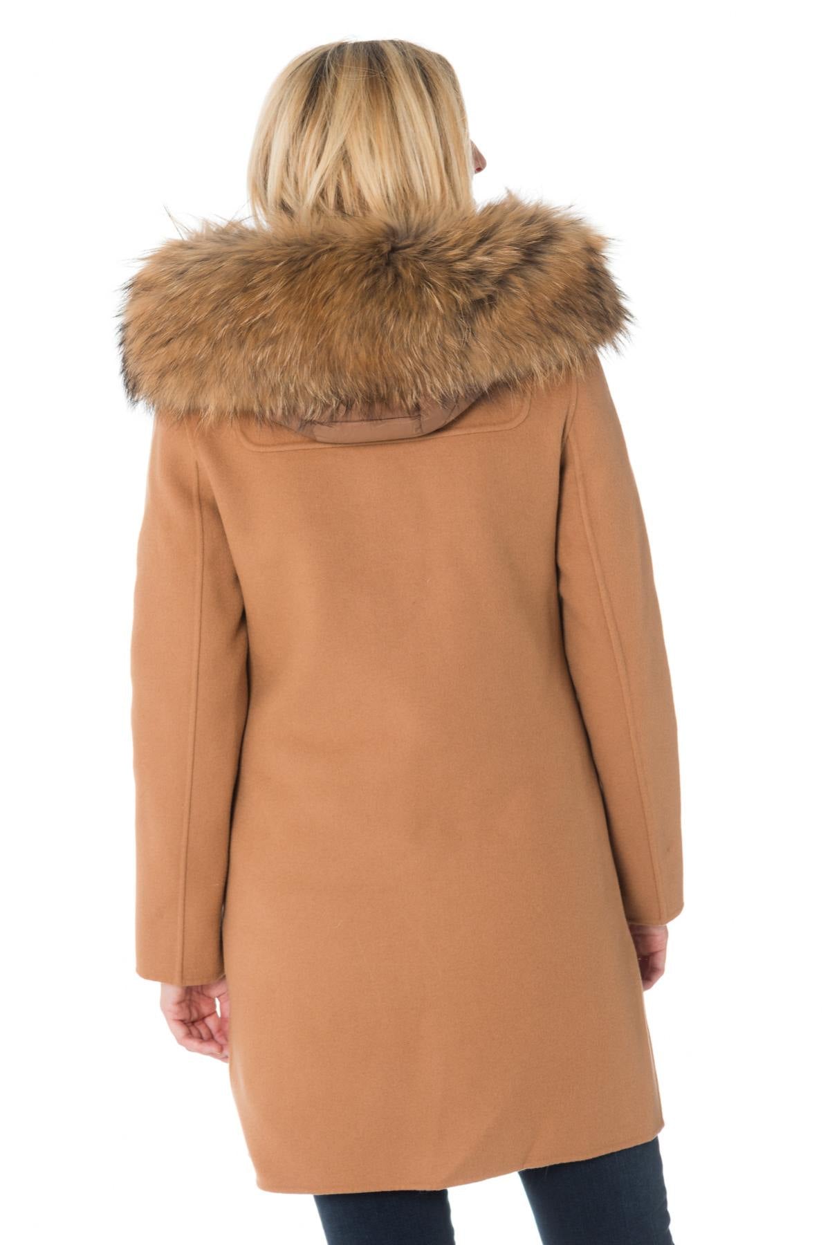 Wool coat with raccoon fur - Image n°6