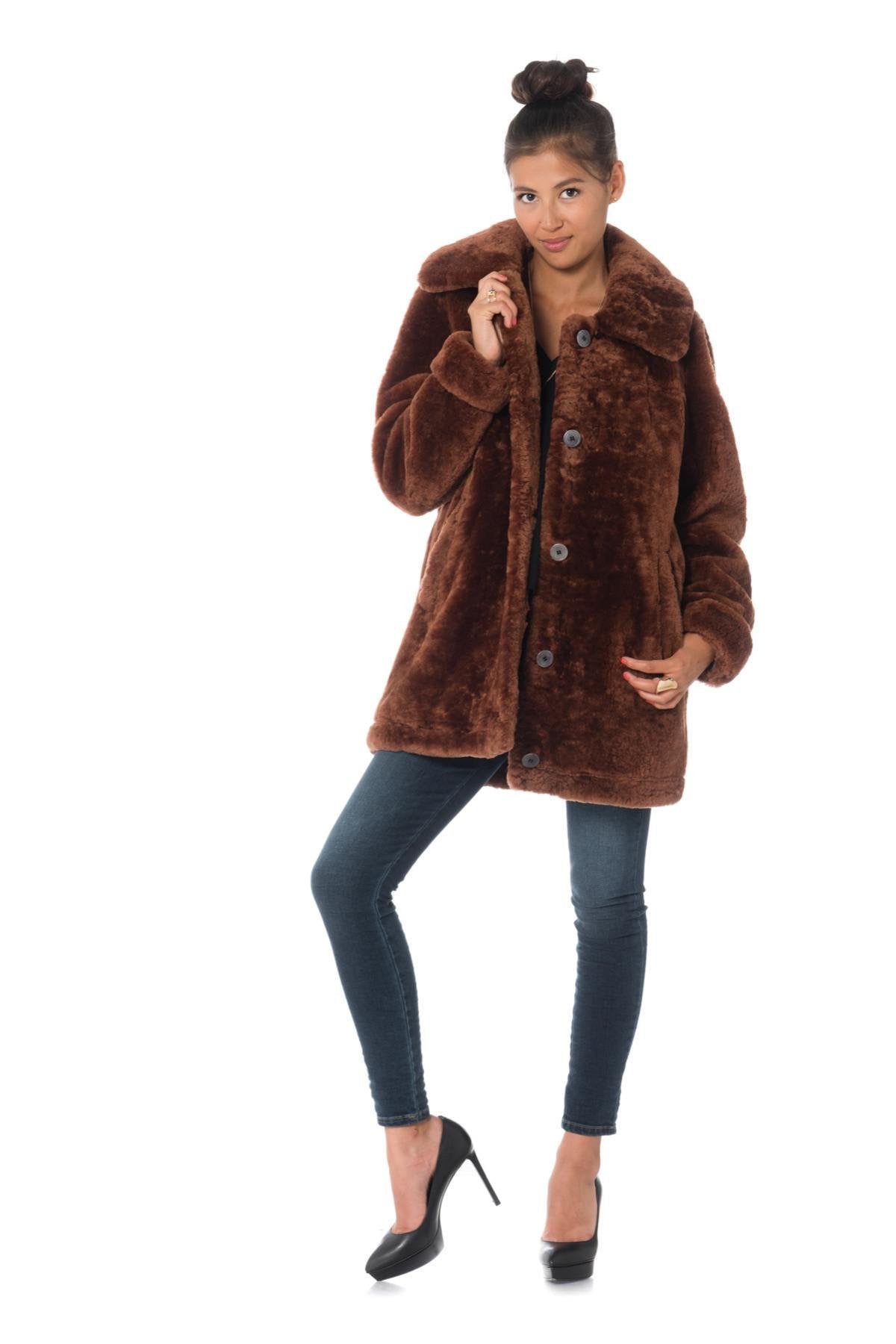 Rust-colored sheep fur coat - Image n°2