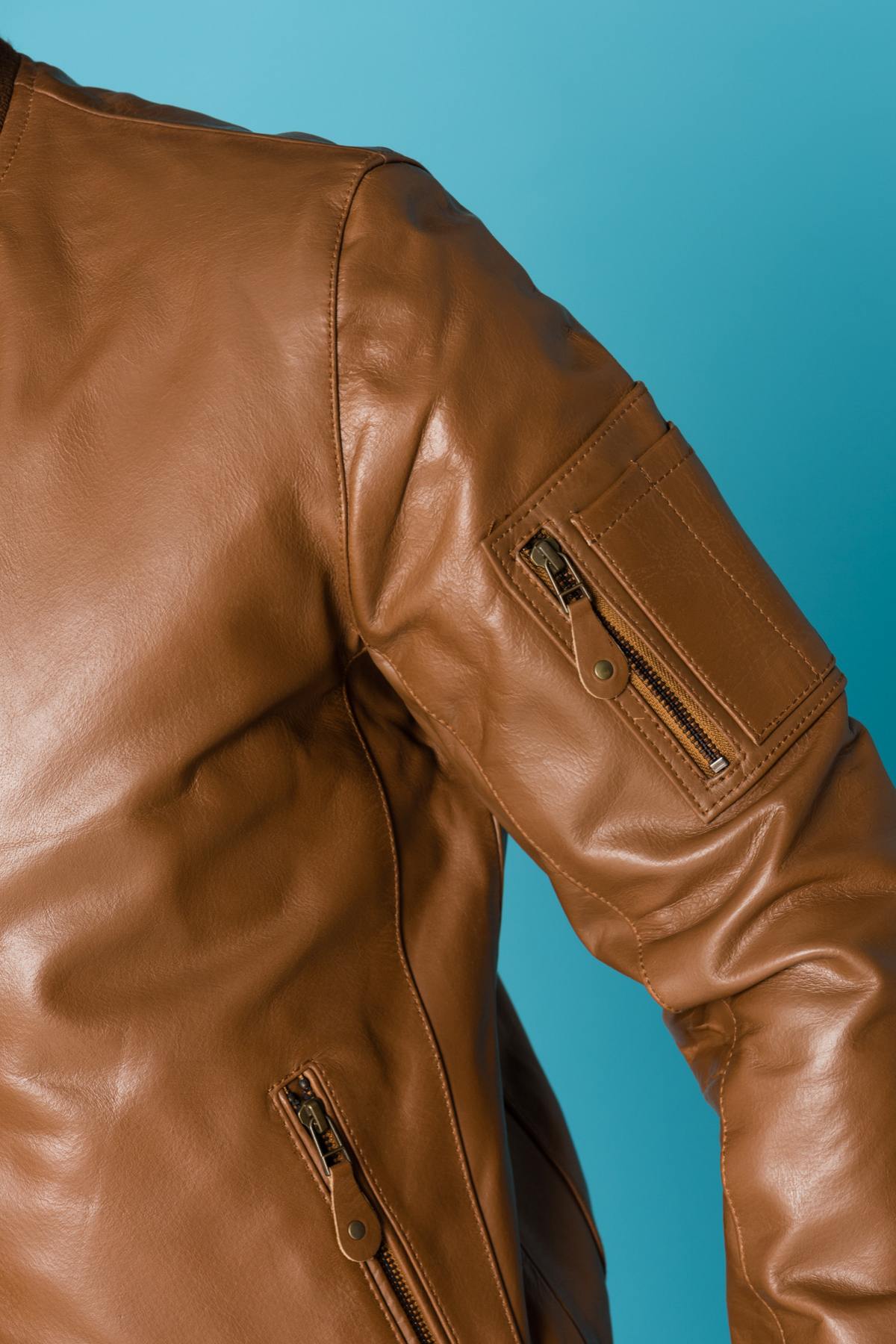  Light cognac buffalo leather bomber jacket - Image n°4