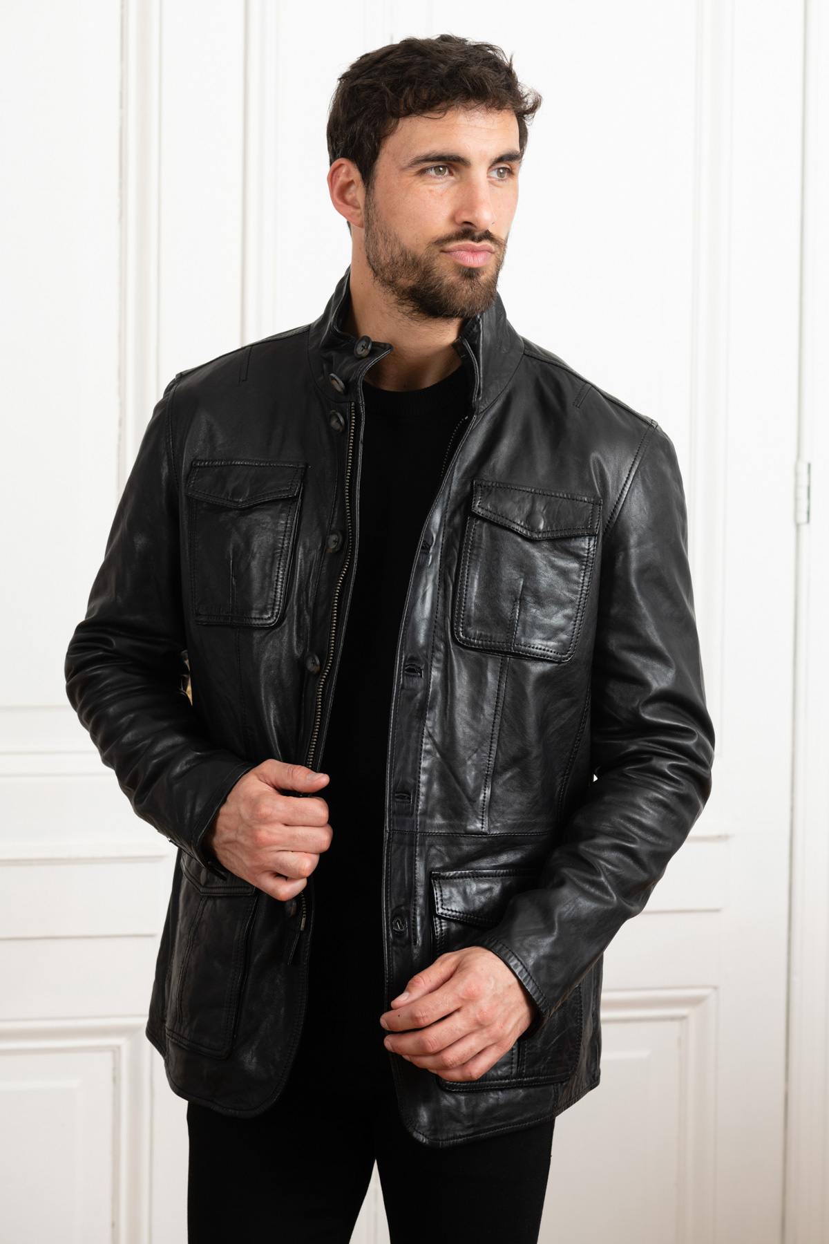 Men's black lambskin leather jacket - Image n°1