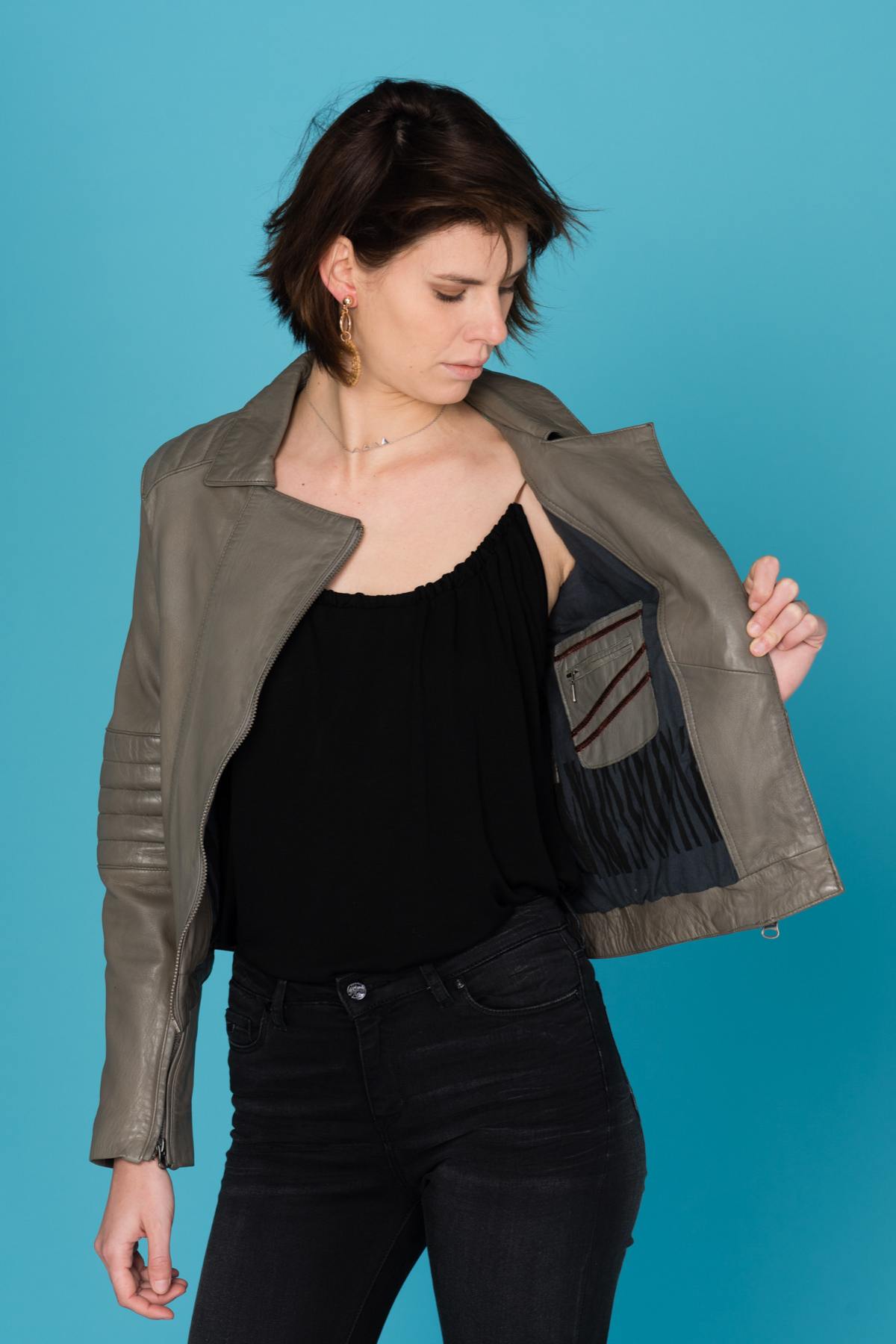 Oakwood Gray Perfecto style jacket for Women - Image n°5