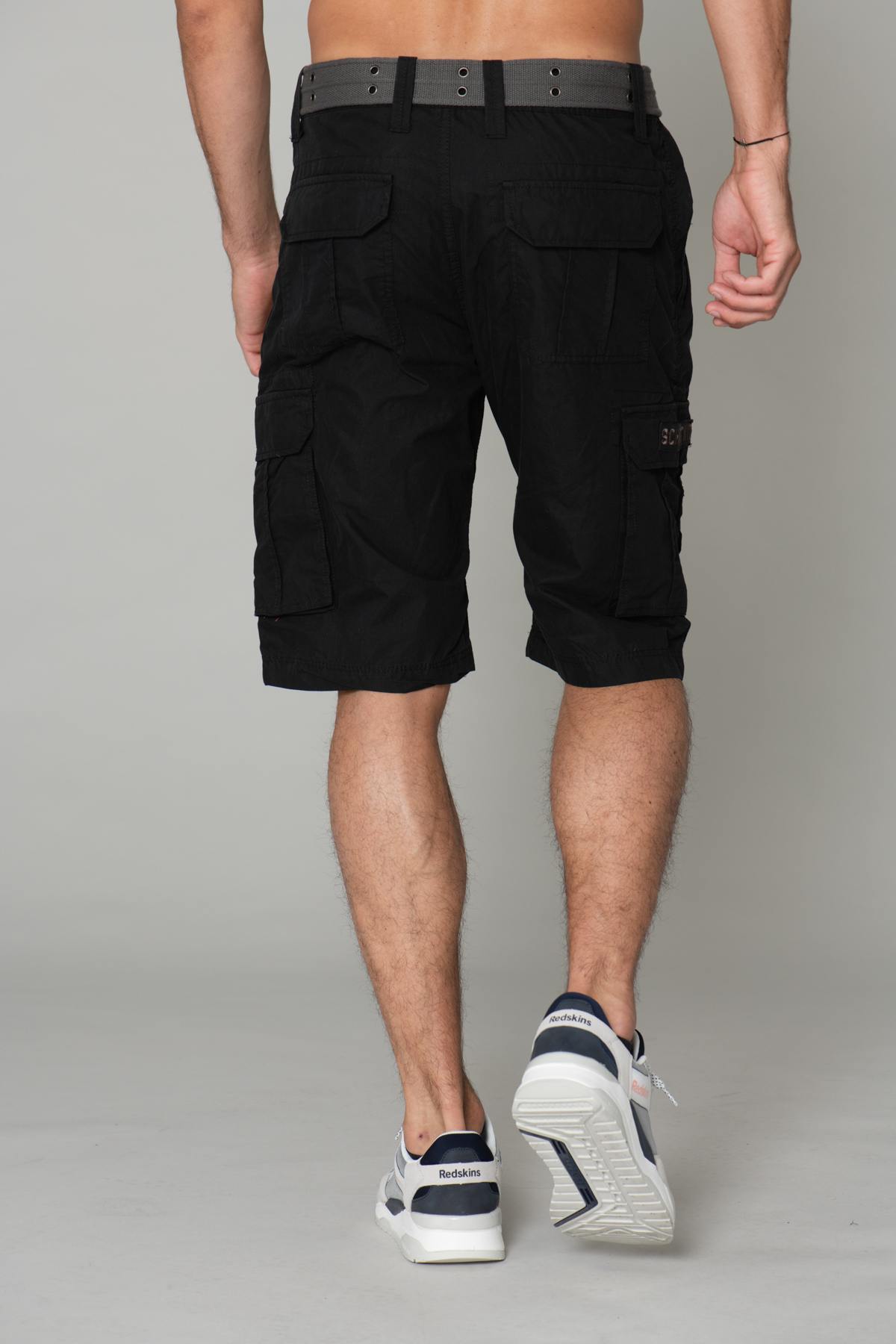 Black Bermuda shorts with belt - Image n°2