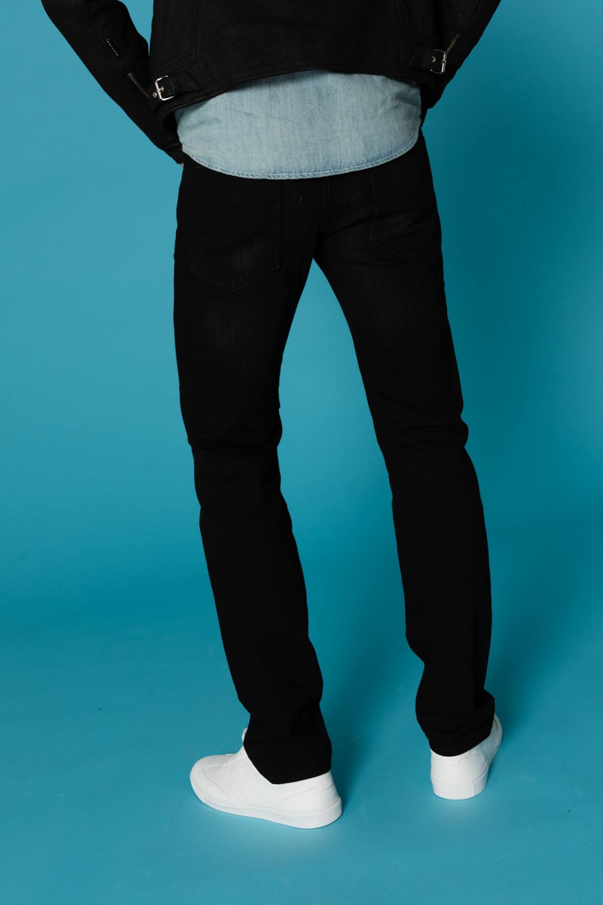 Diesel men's washed black jeans - Image n°3