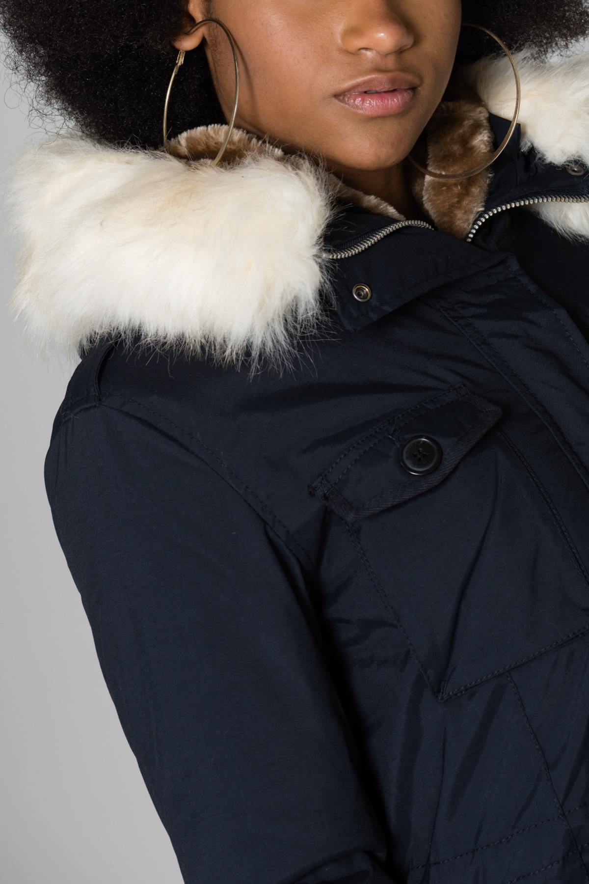 Women's navy blue fur-lined parka - Image n°8