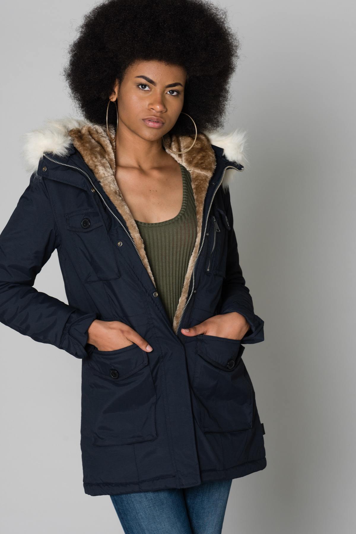 Women's navy blue fur-lined parka - Image n°1