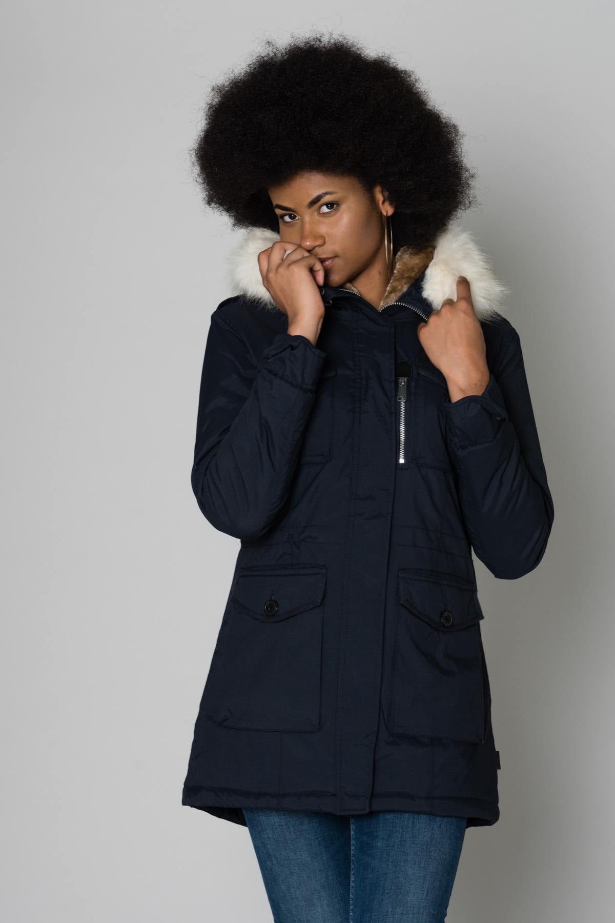 Women's navy blue fur-lined parka - Image n°4