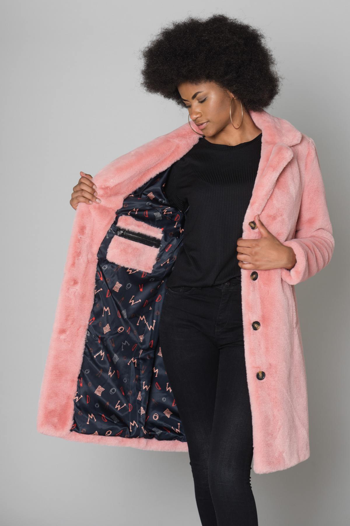 Long pink faux fur coat - Image n°5