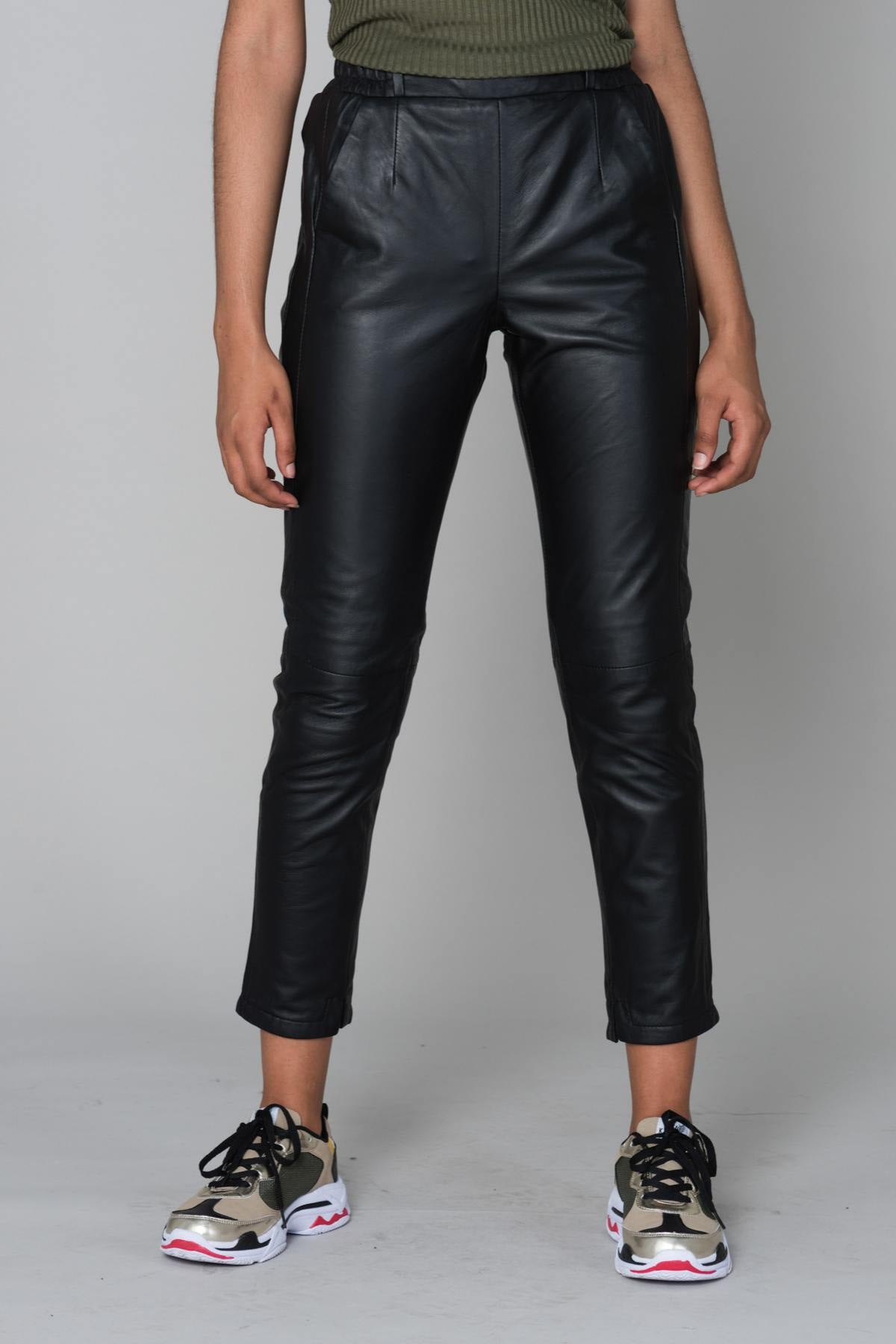 Women's black leather pants - Image n°5