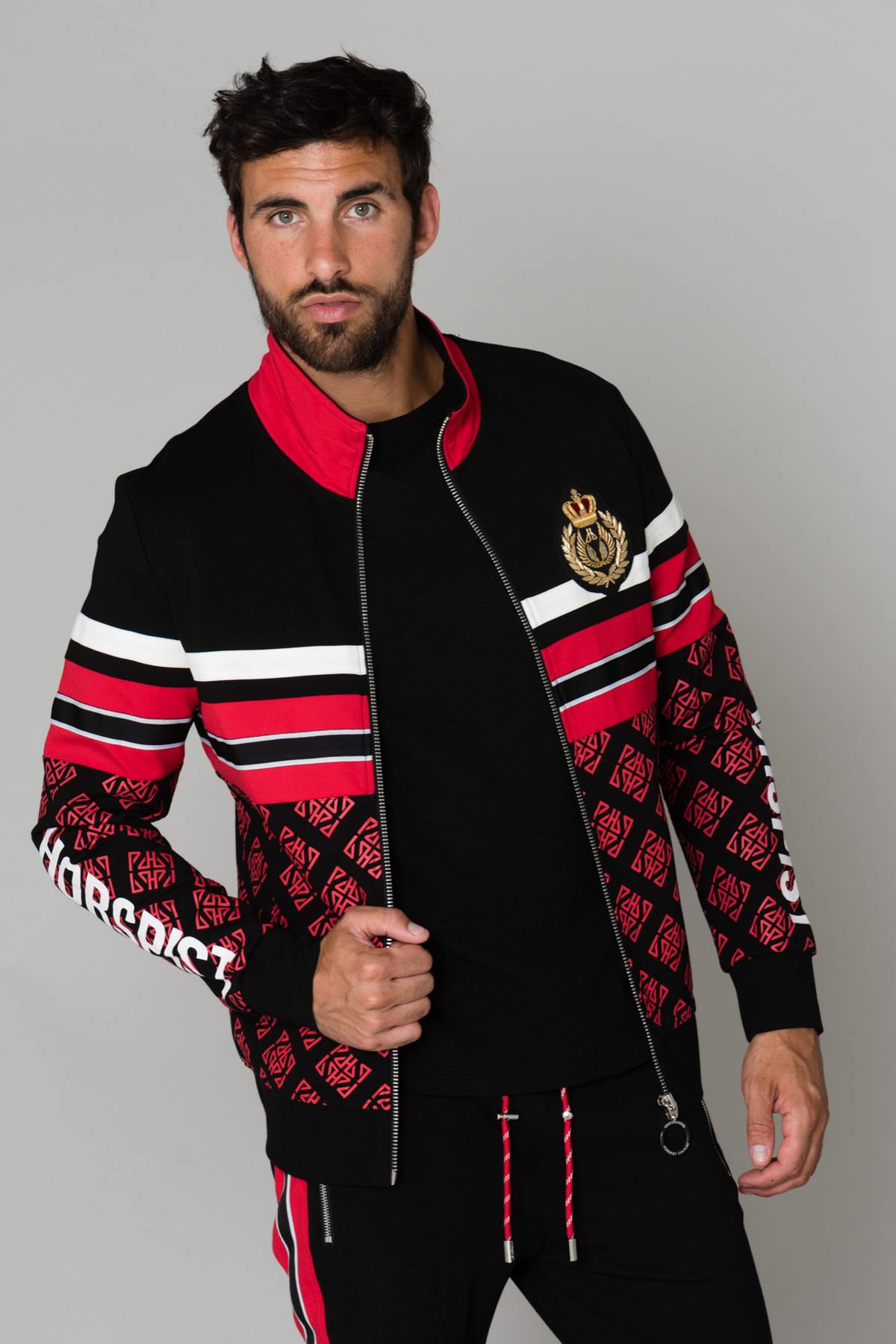 Black and red tracksuit - Image n°4