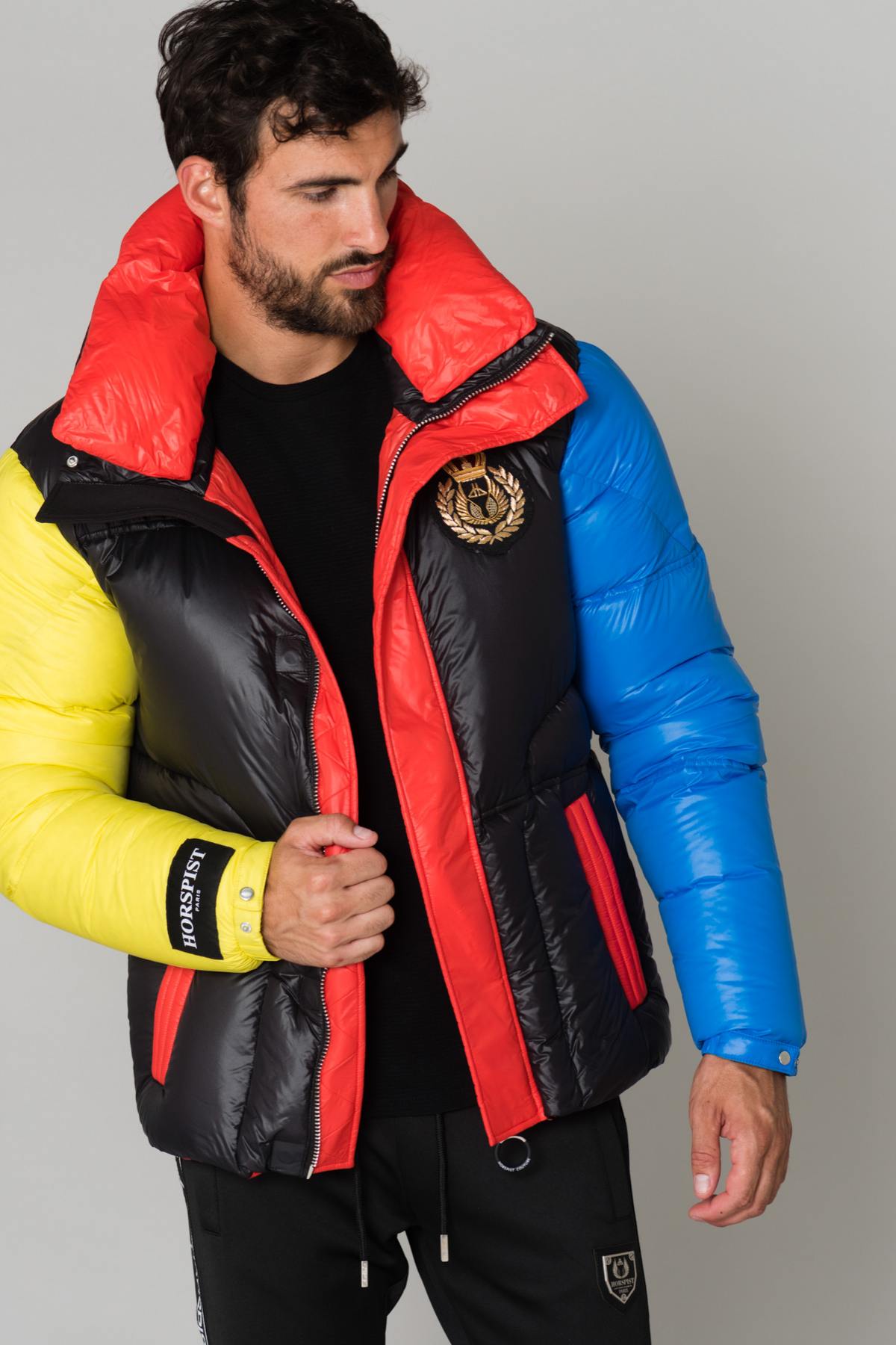 Black blue red and yellow nylon jacket - Image n°1