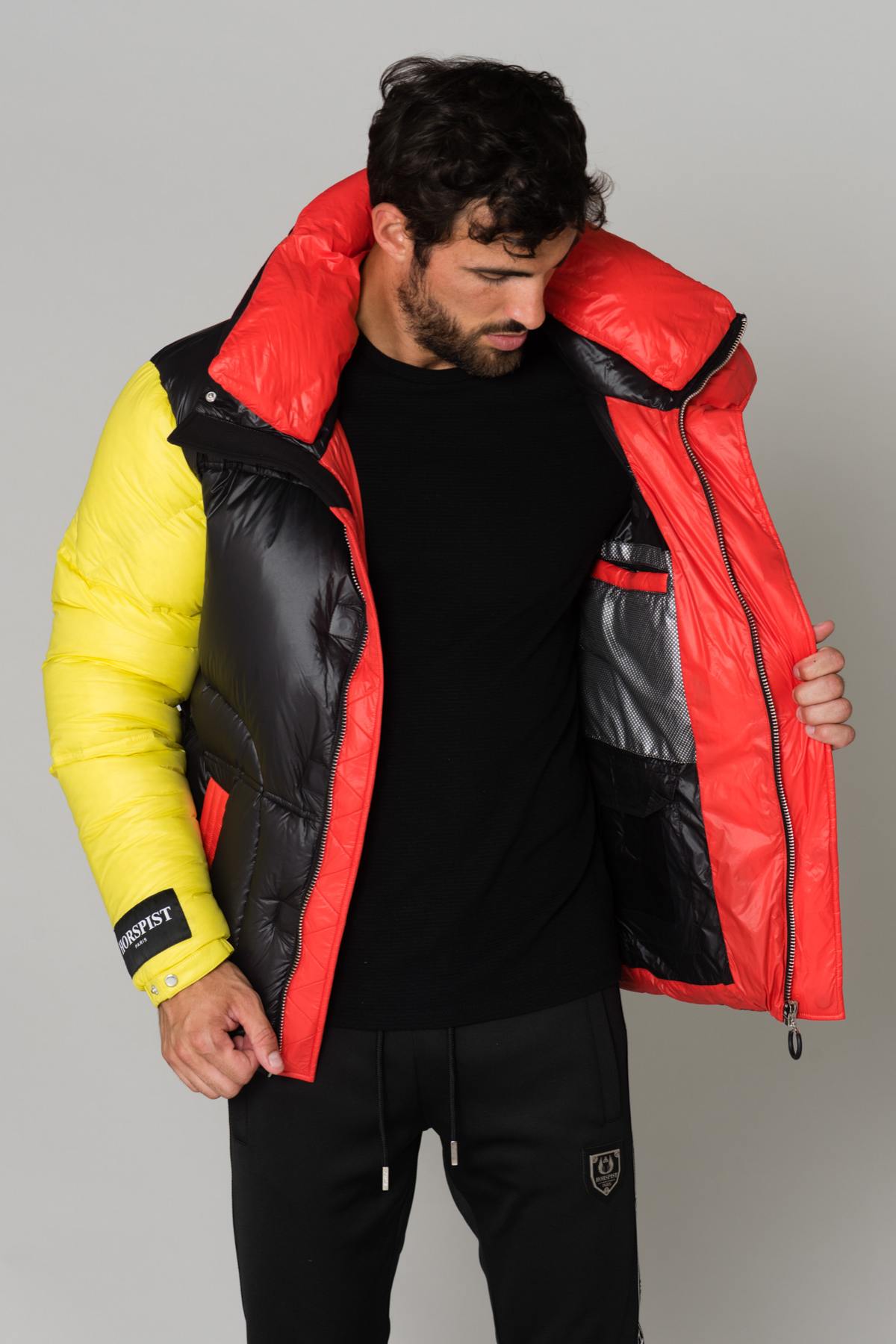 Black blue red and yellow nylon jacket - Image n°4