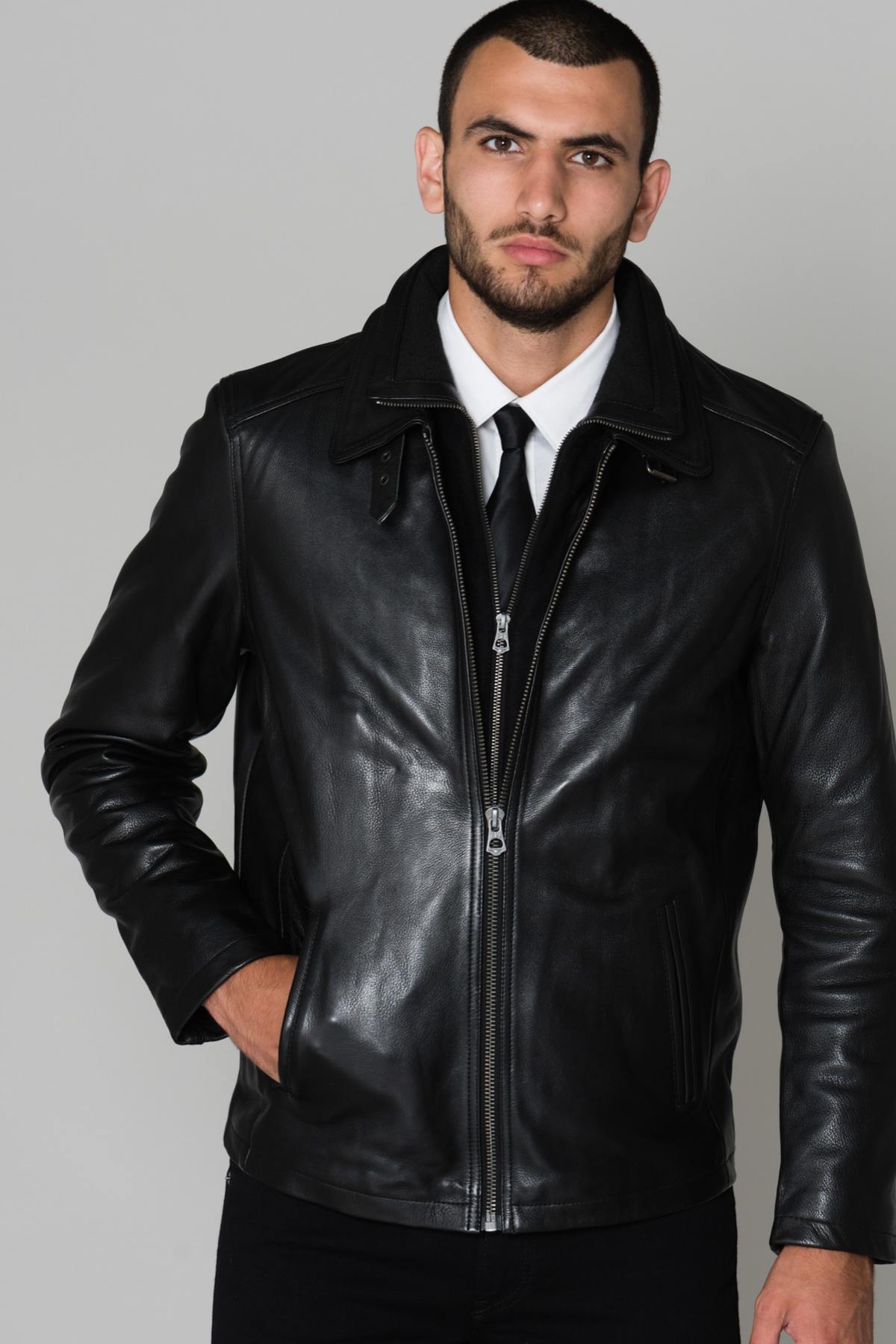 Warm cowhide leather jacket - Image n°1