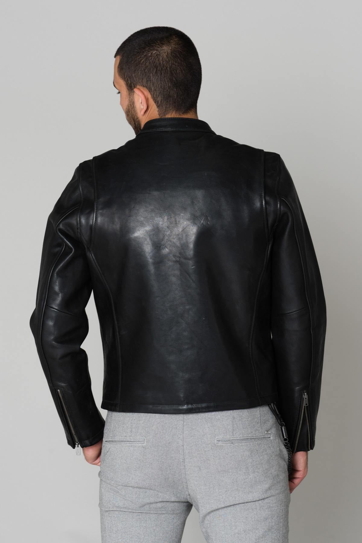 Thick black leather jacket - Image n°5