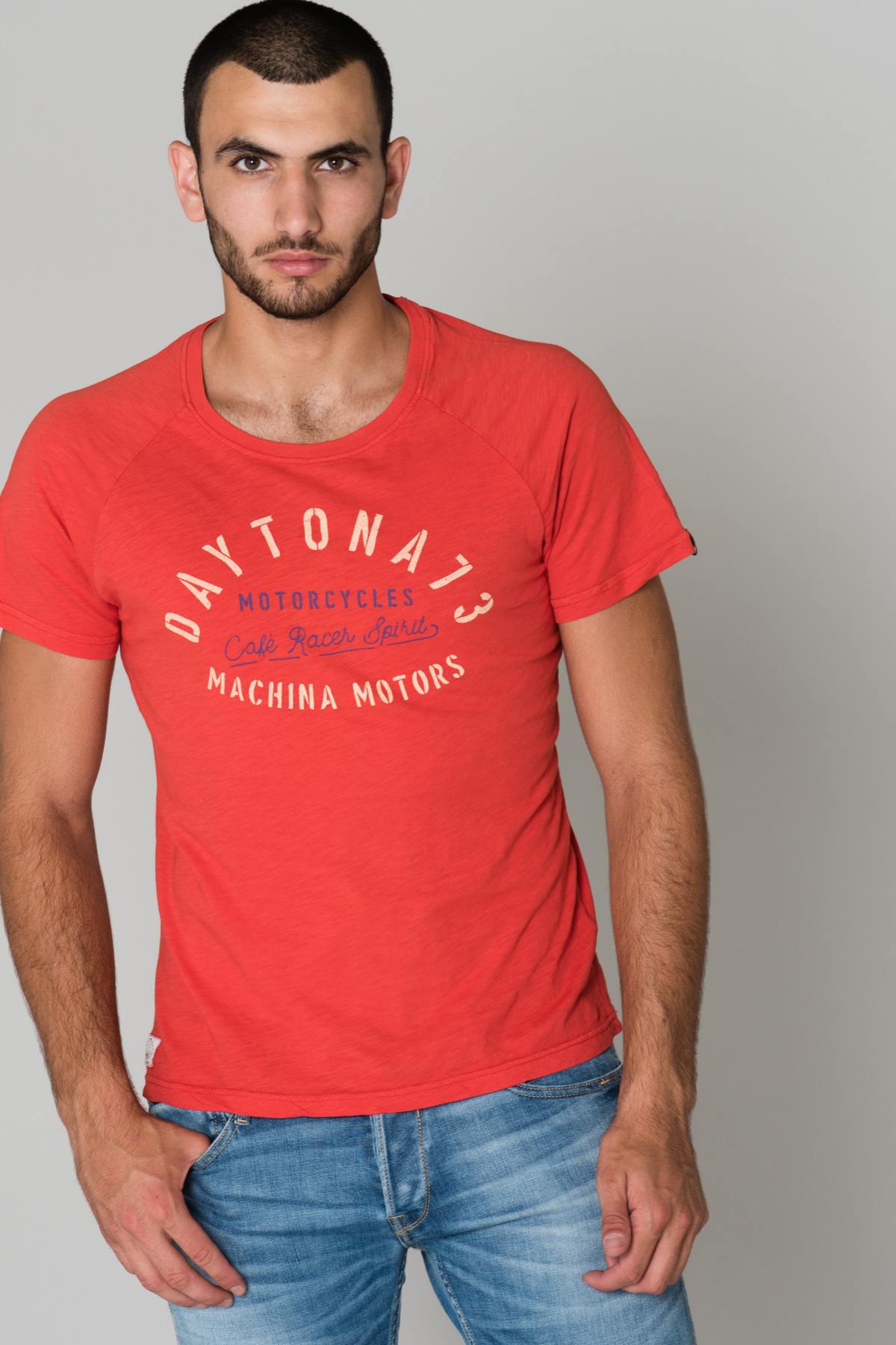 Red short-sleeved T-shirt - Image n°3