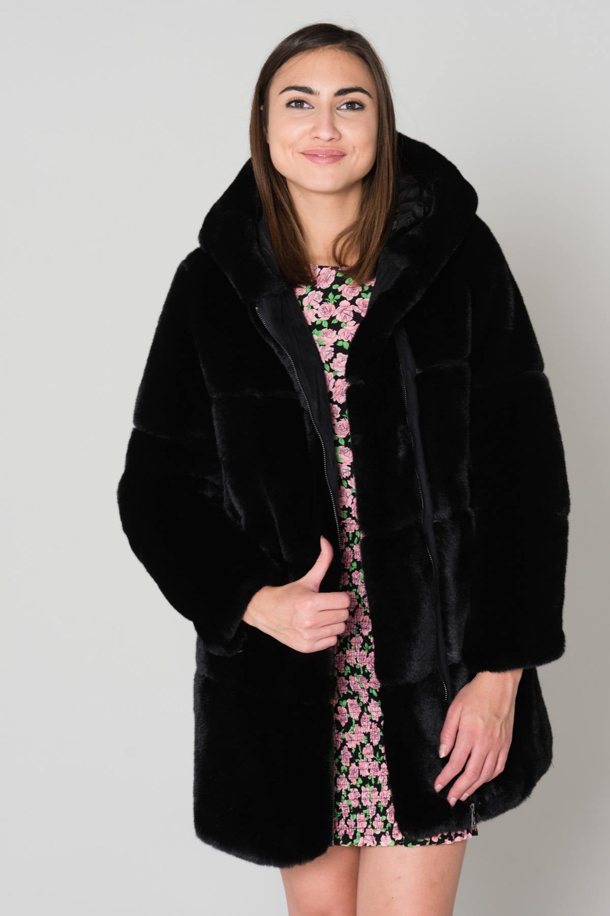 Women's black faux fur - Image n°3